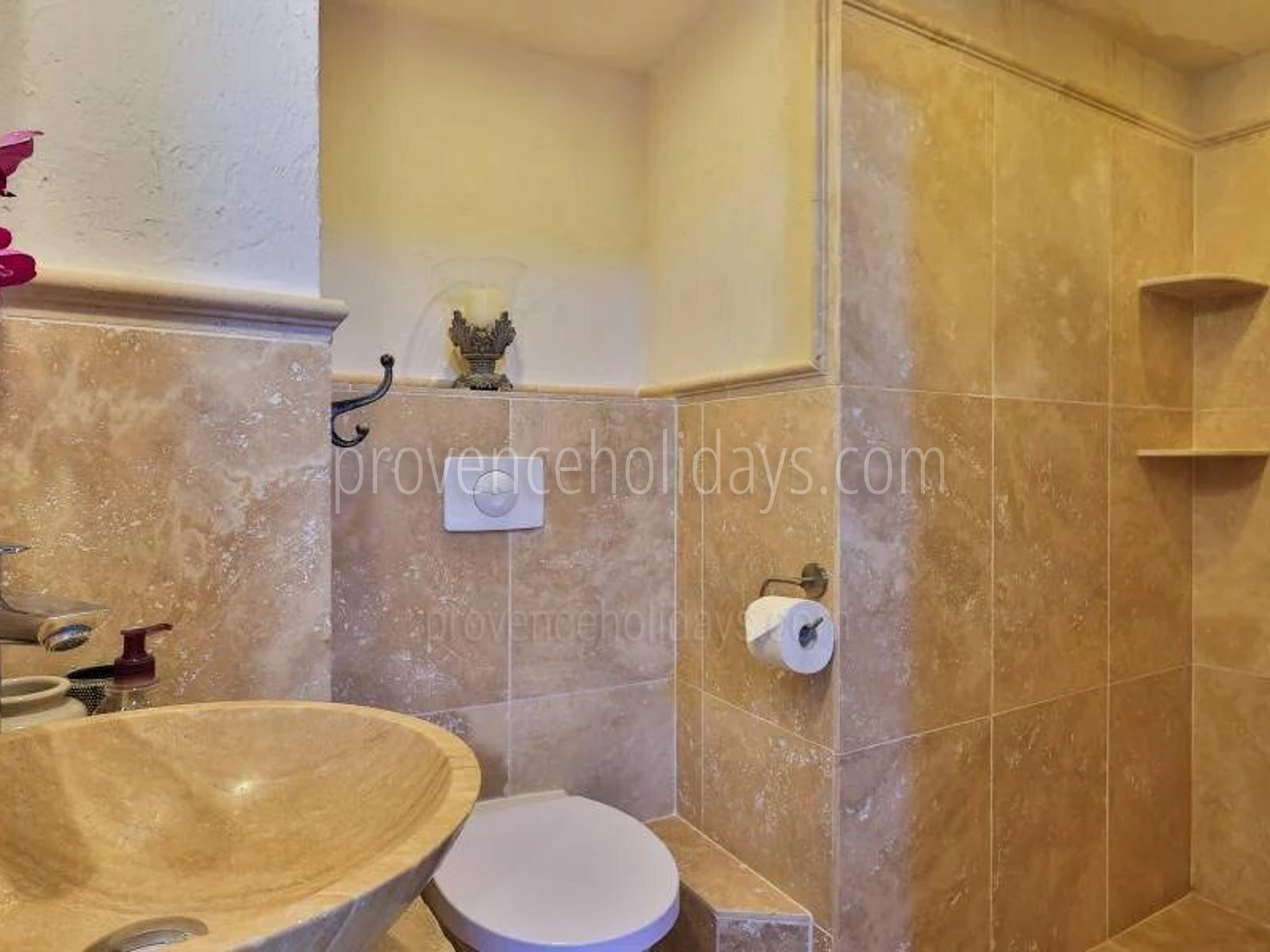 8 - Hameau des Sarments: Villa: Bathroom