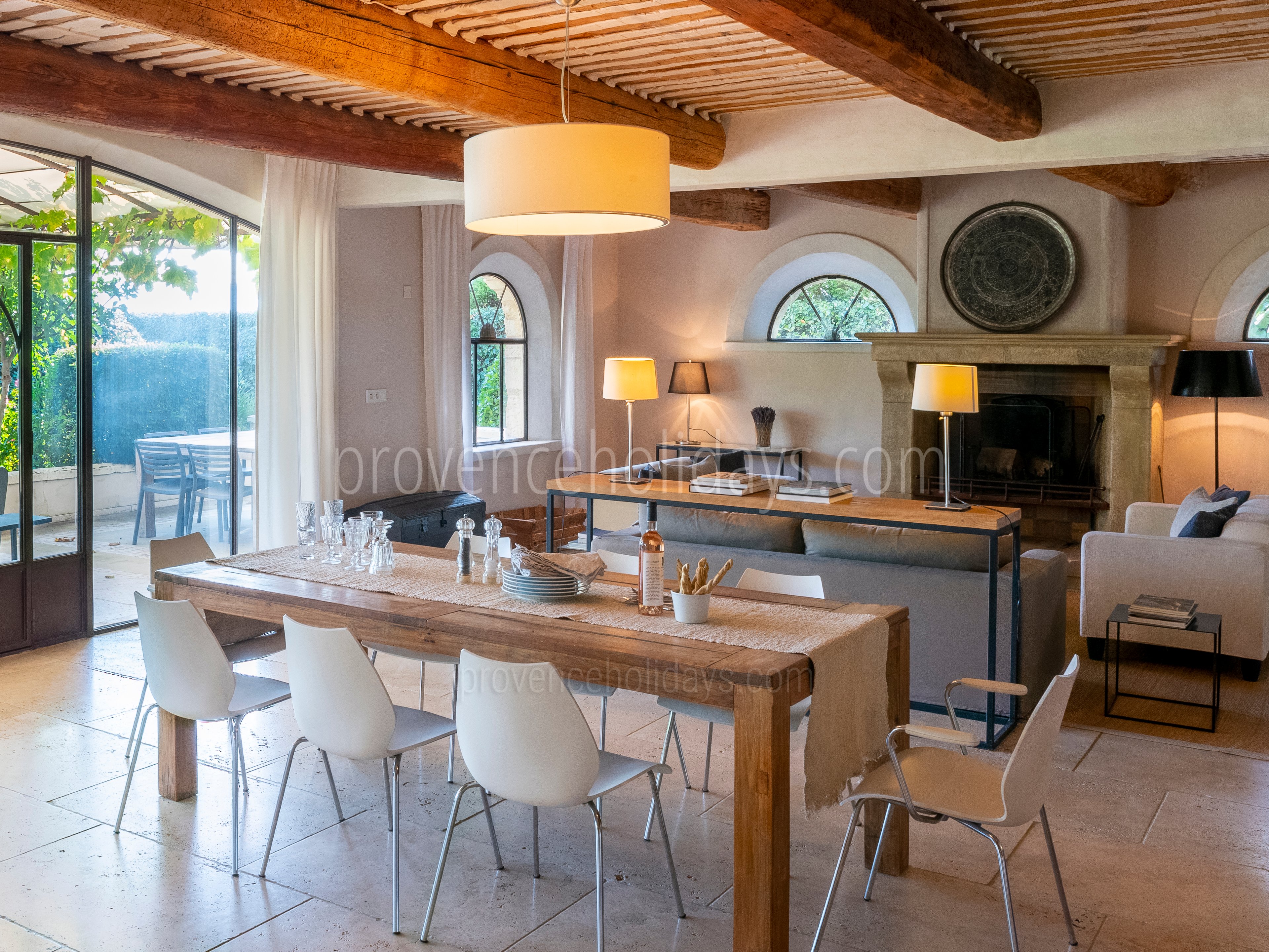 5 - Bastide de Joucas: Villa: Interior