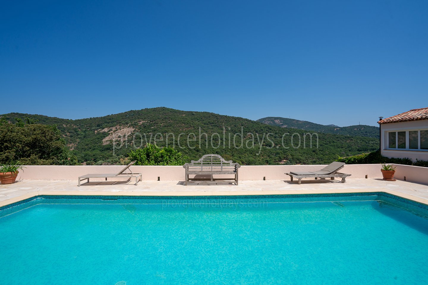 7 - Villa Castelas: Villa: Pool