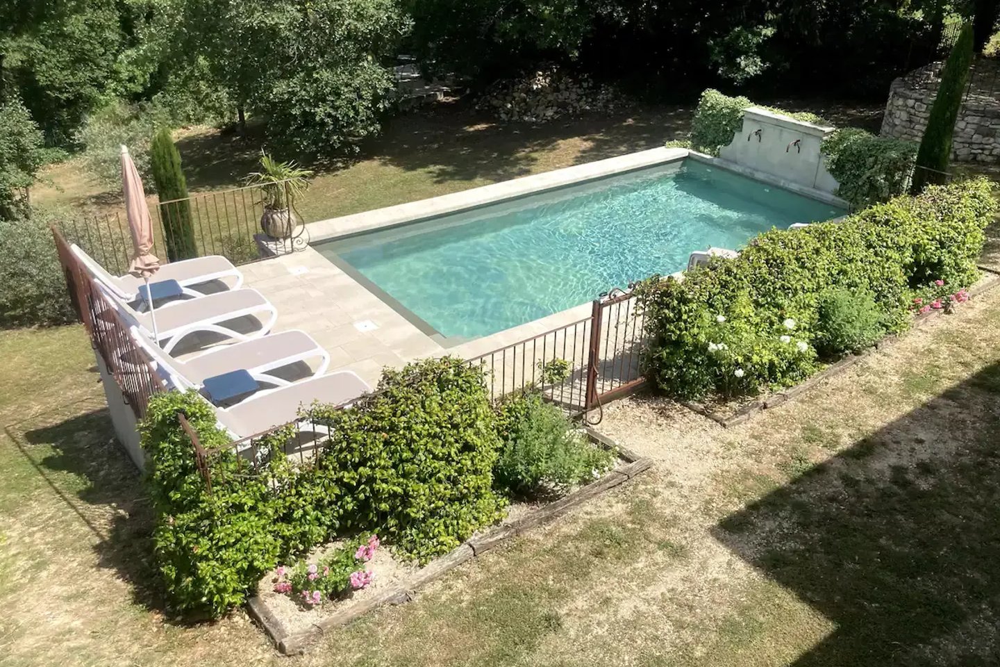 2 - Mas d\'Apt: Villa: Pool