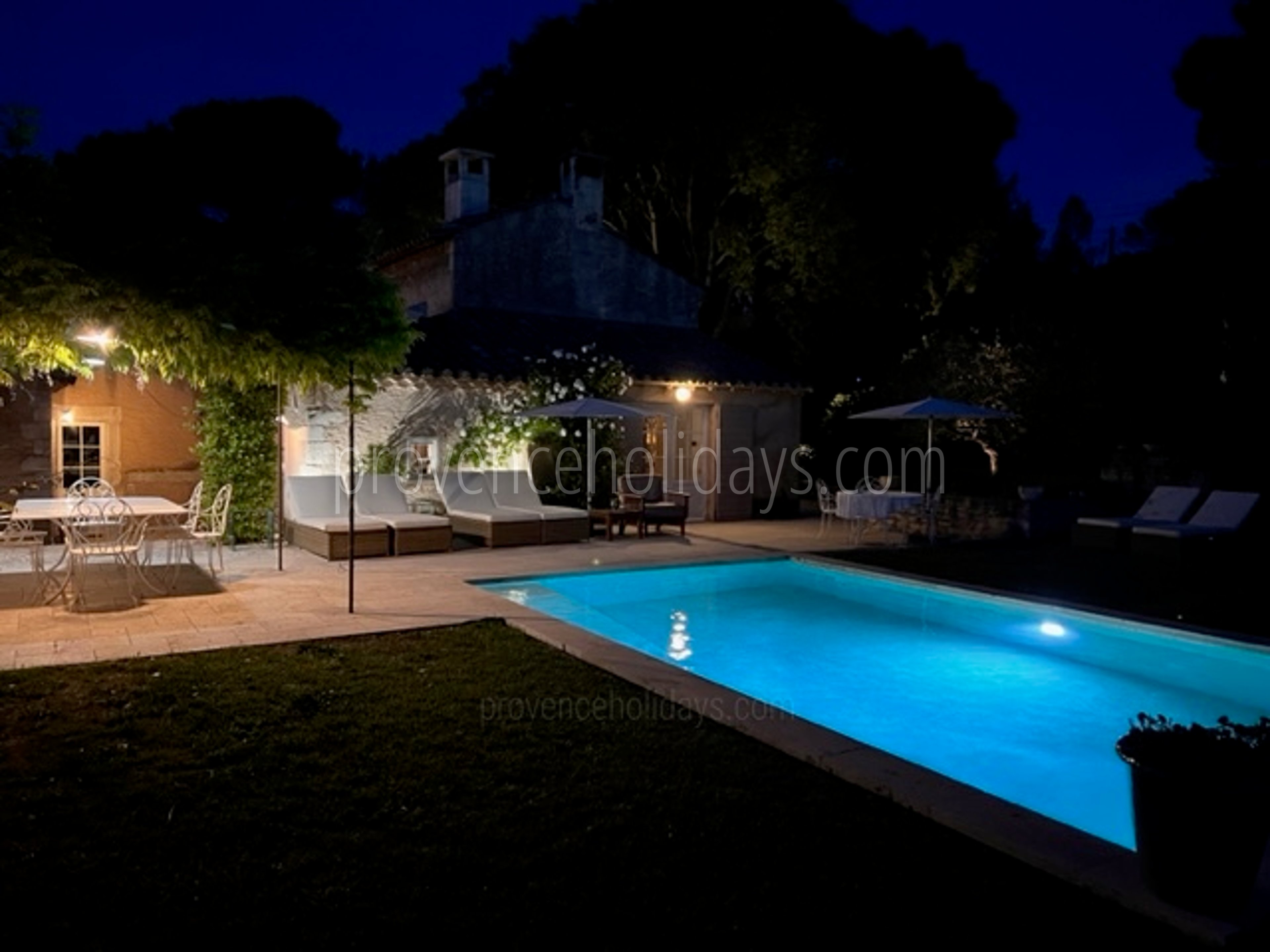 32 - Le Mazet Saint Paul: Villa: Pool