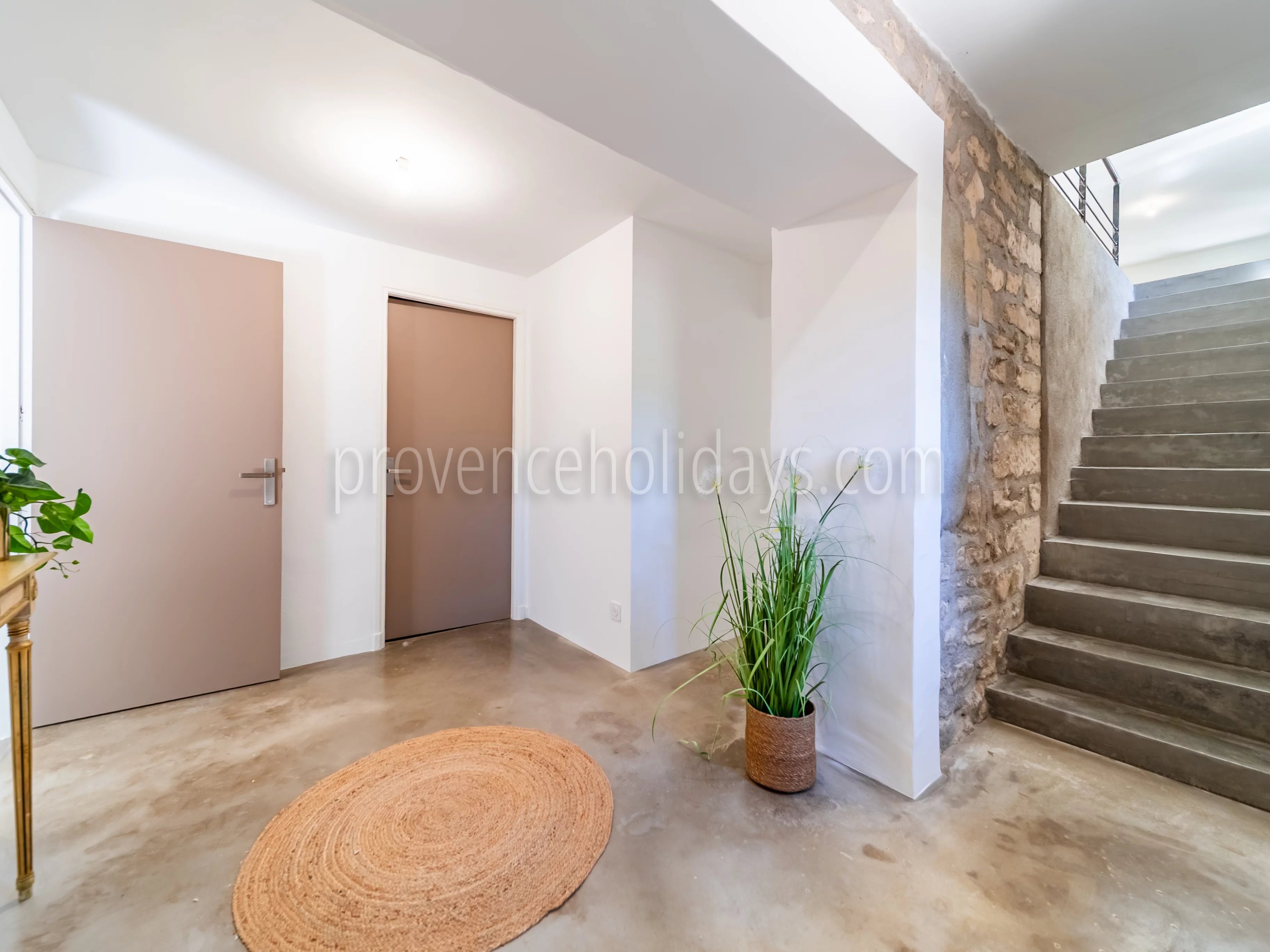 16 - Characterful house in Bonnieux: Villa: Interior
