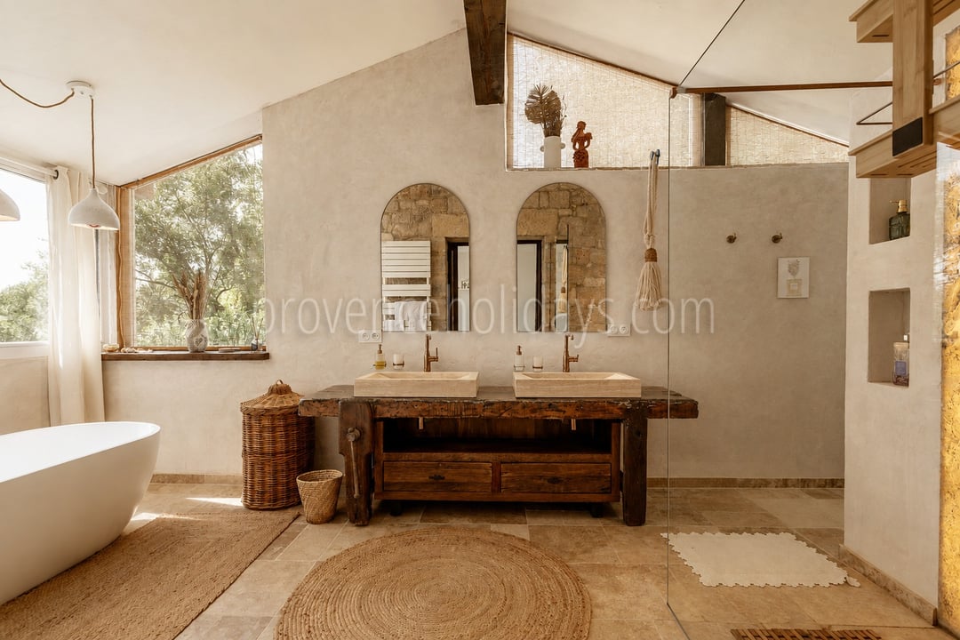 27 - Villa Caleous: Villa: Bathroom