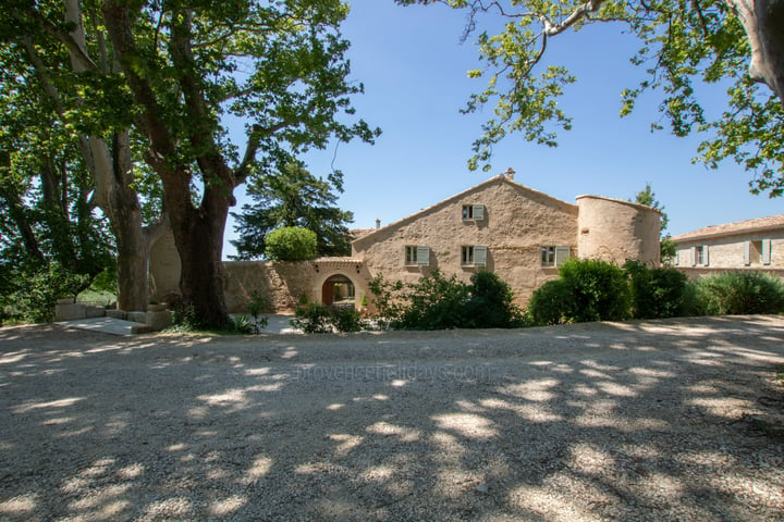 28 - Château des Templiers: Villa: Exterior