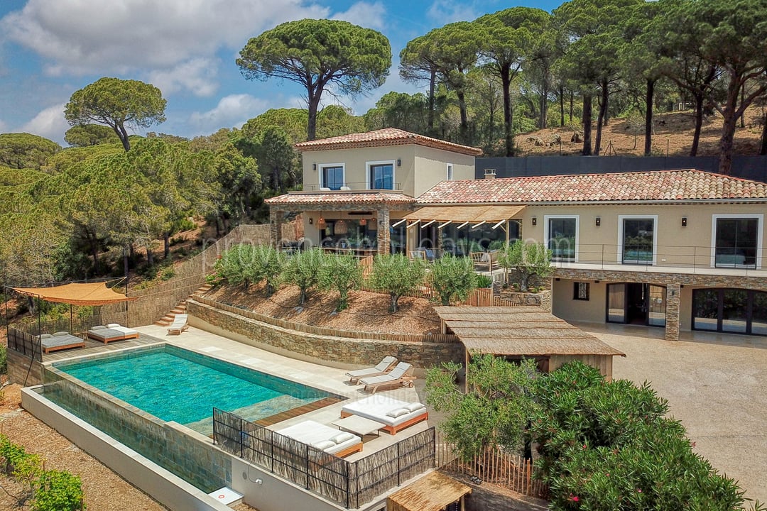 31 - Villa Gigaro: Villa: Pool