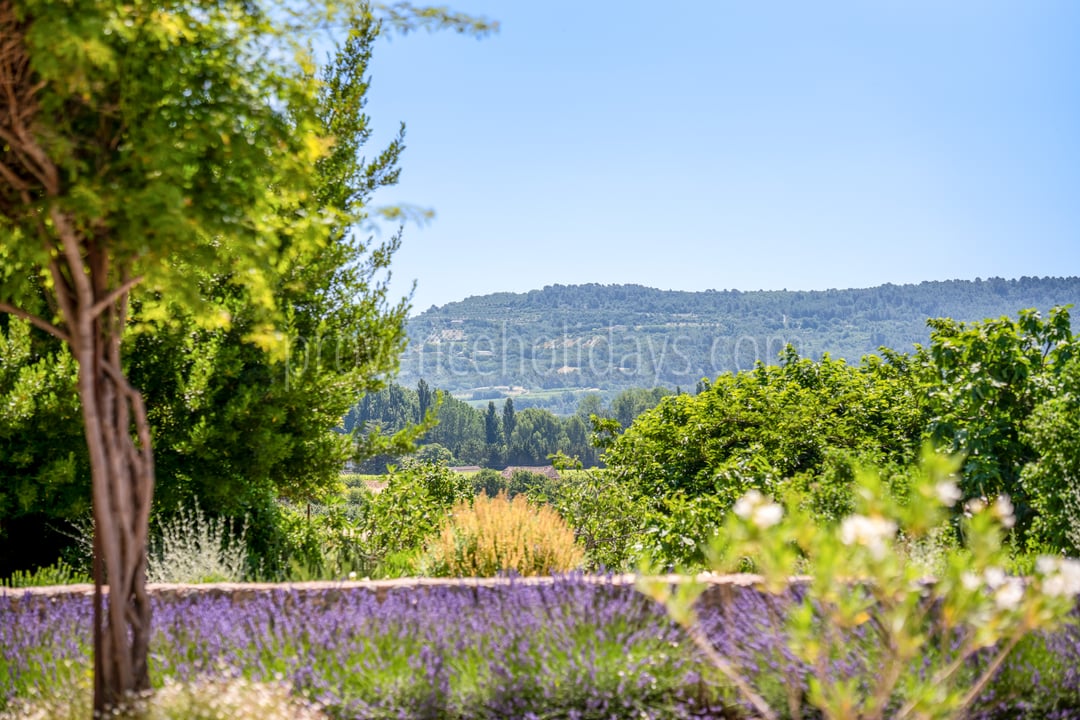 106 - La Bastide des Sources: Villa: Exterior