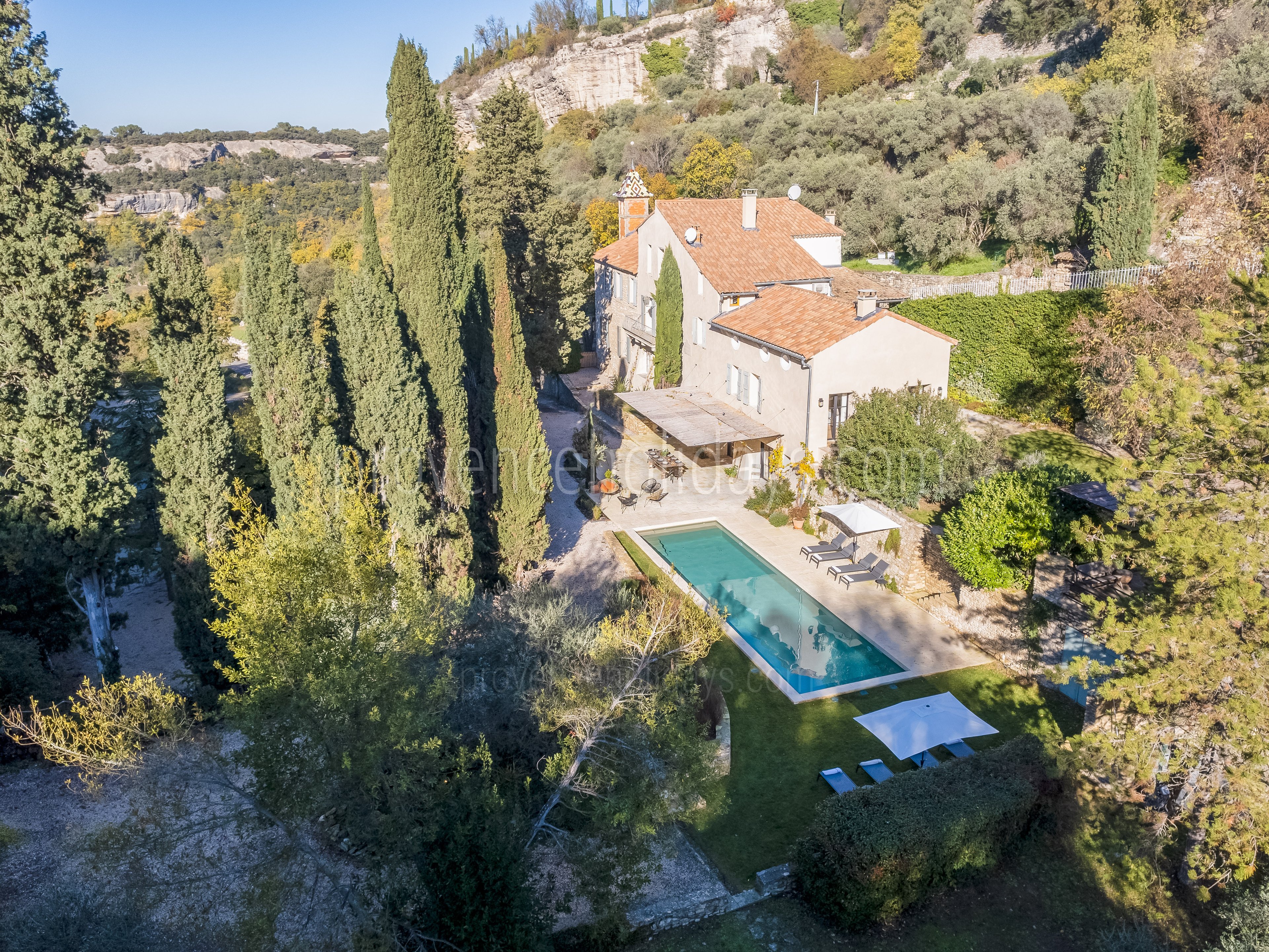 27 - Mas de Venasque: Villa: Exterior