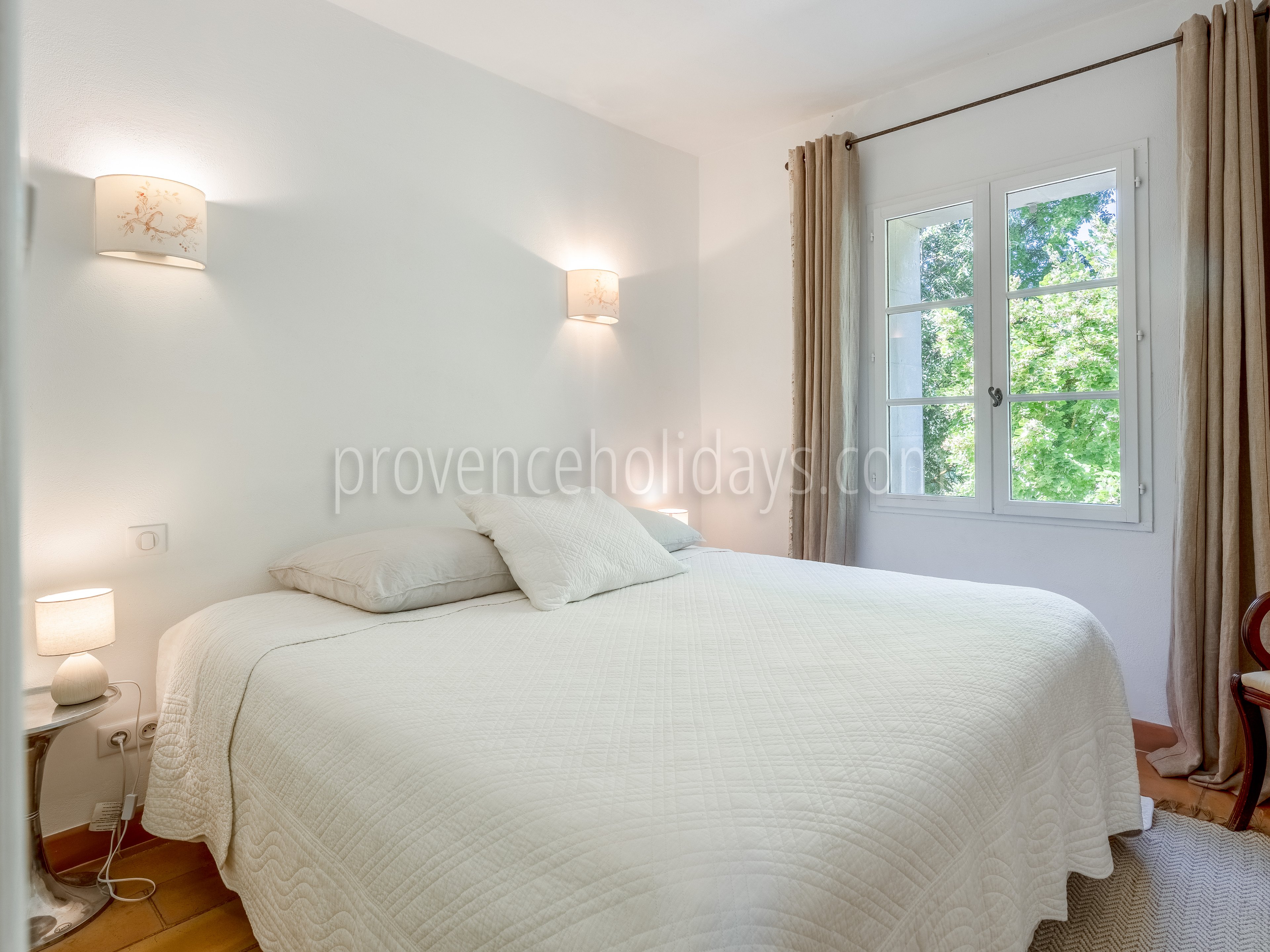 45 - L’Aube Provençale: Villa: Bedroom 3