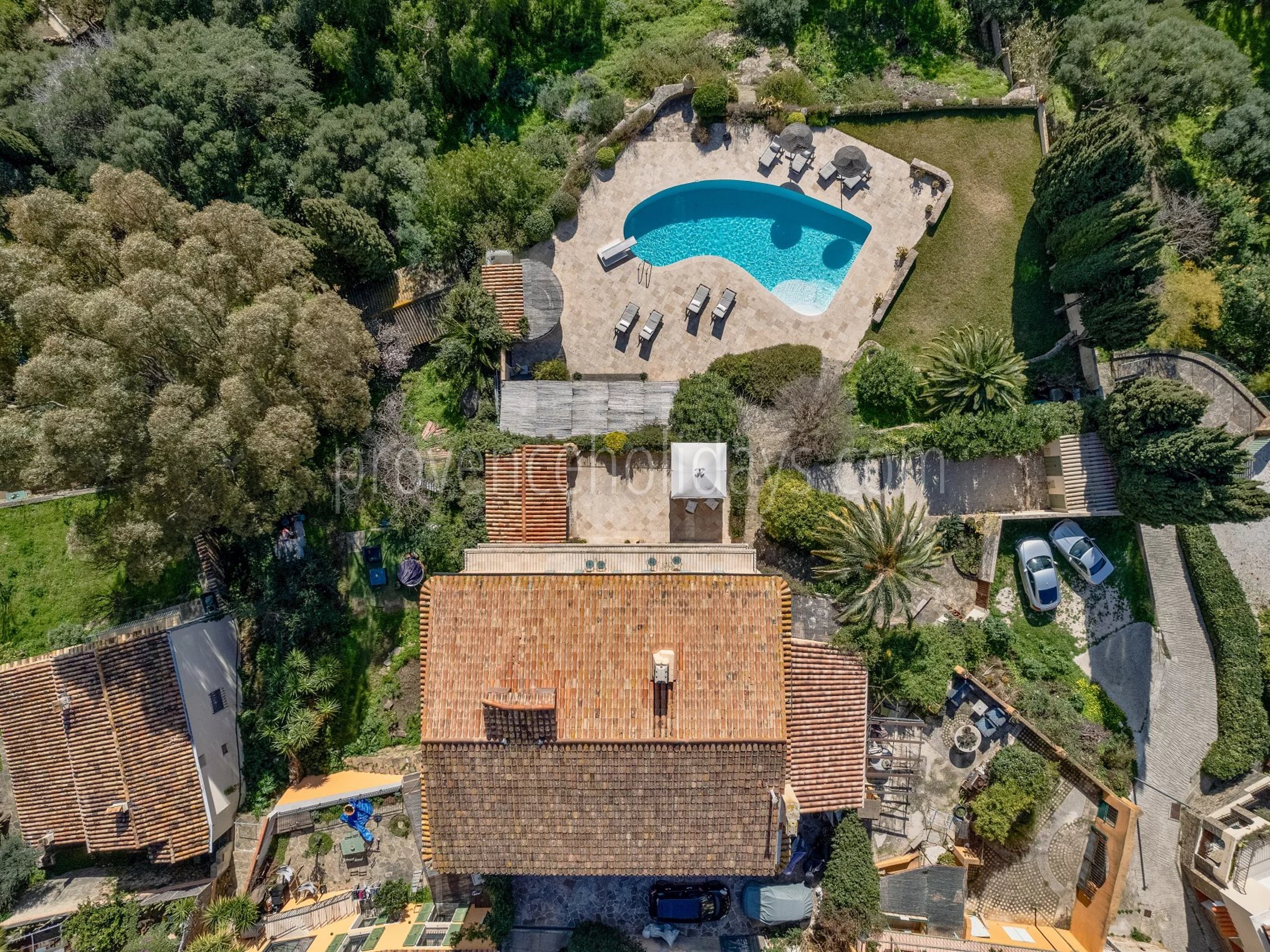 32 - Karakteristiek huis in Cap Bénat: Villa: Pool