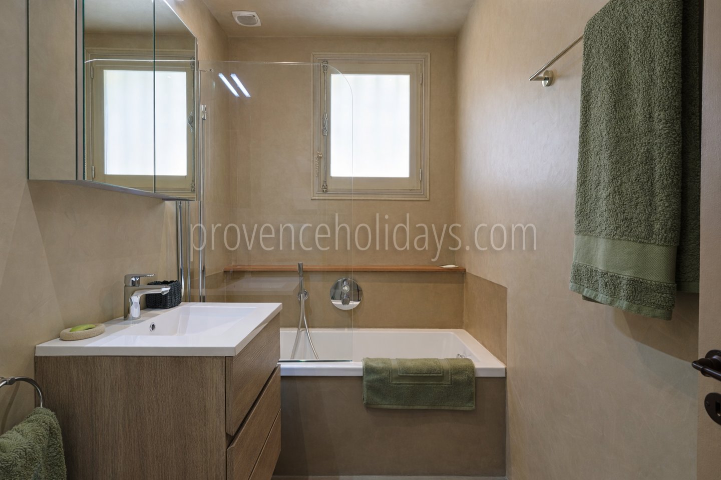 26 - Domaine de la Tour: Villa: Bathroom