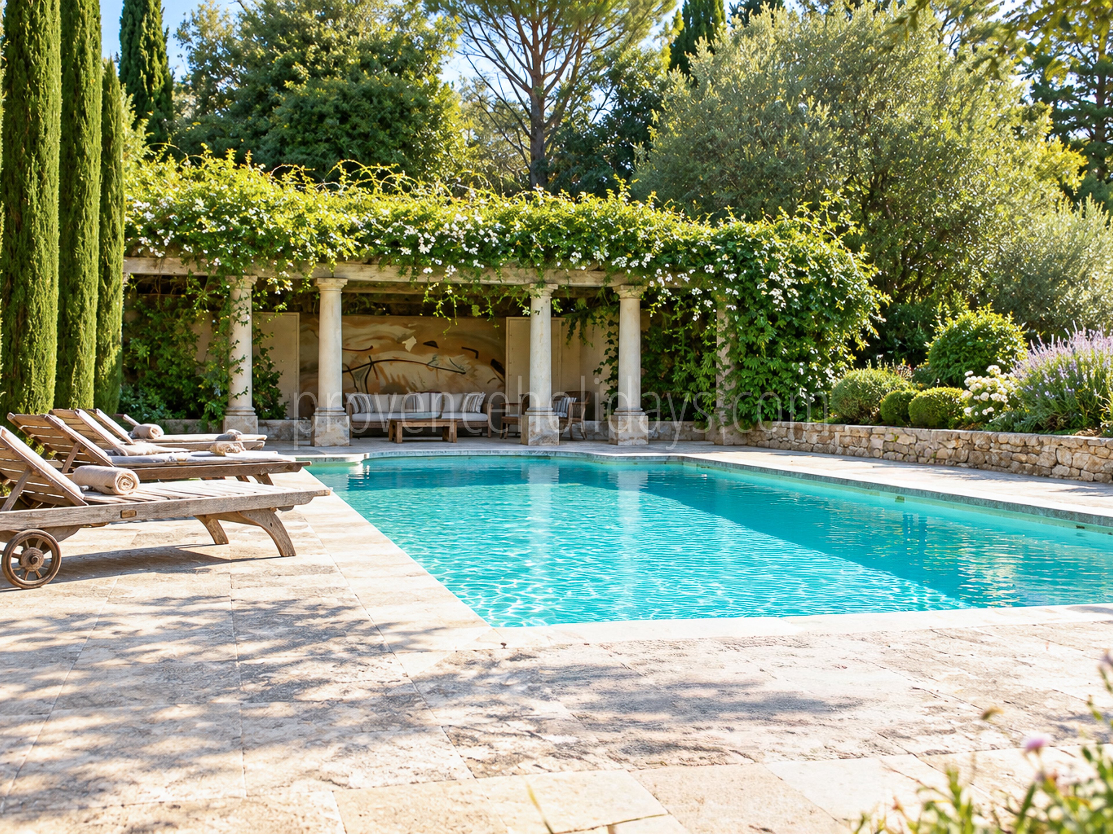 0 - Authentic farmhouse in Saint-Rémy-de-Provence: Villa: Pool
