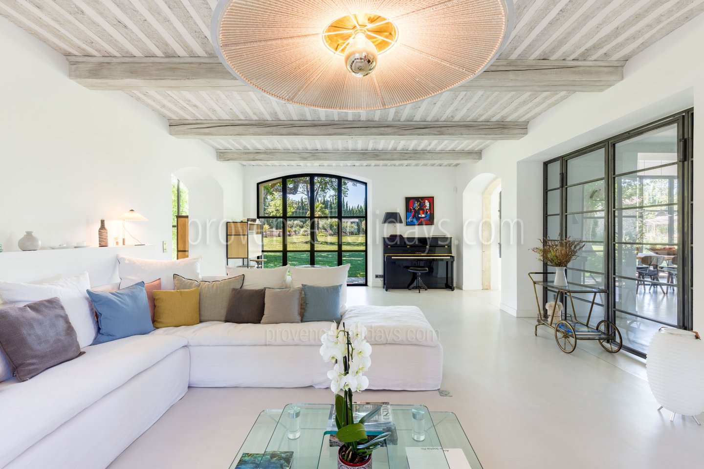 13 - Mas Province: Villa: Interior