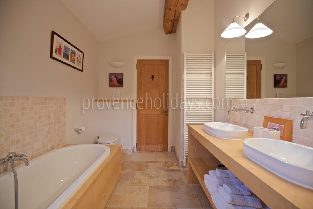 12 - Mas Tranquil: Villa: Bathroom