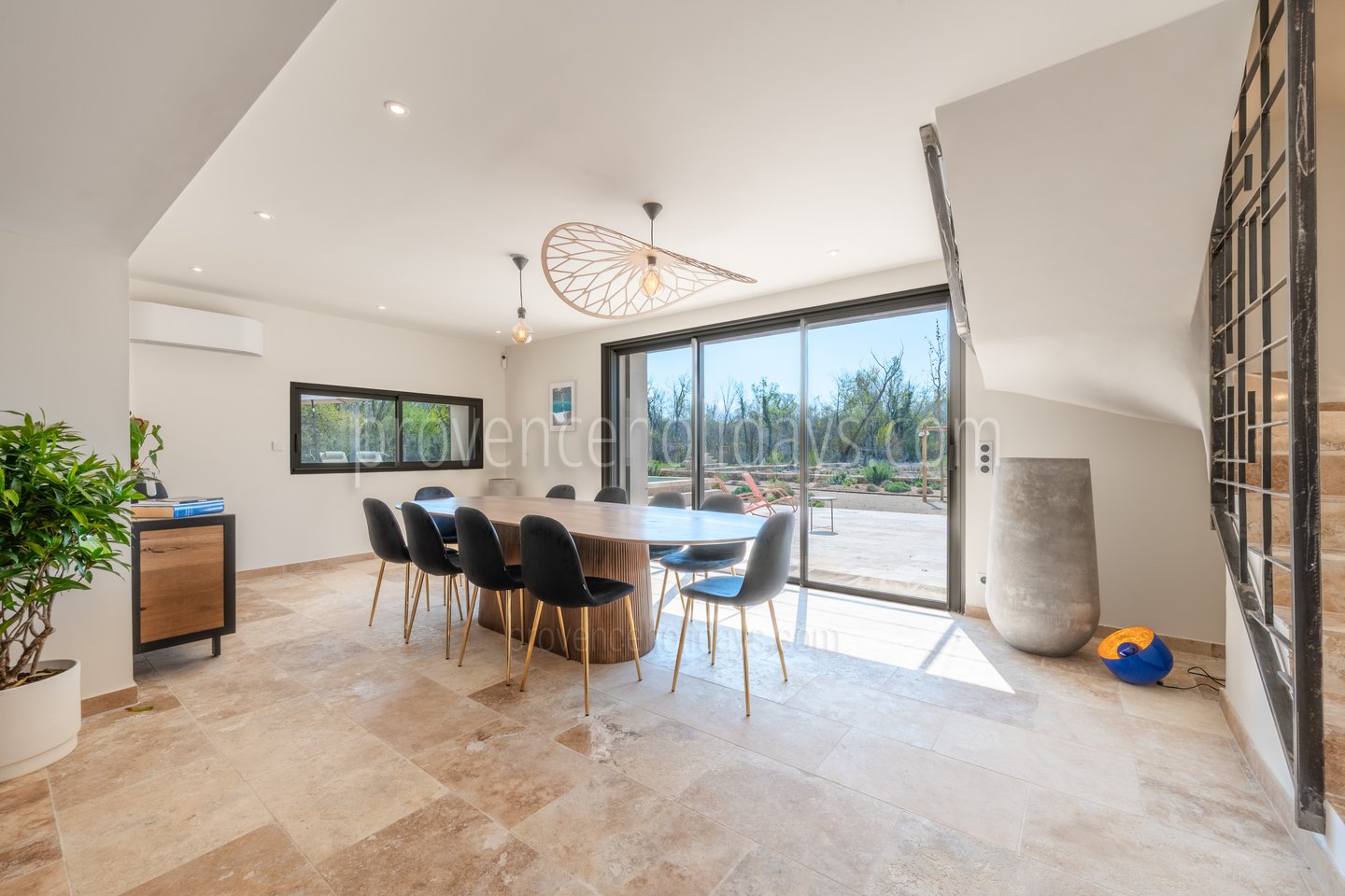 21 - Mas du Canal: Villa: Interior