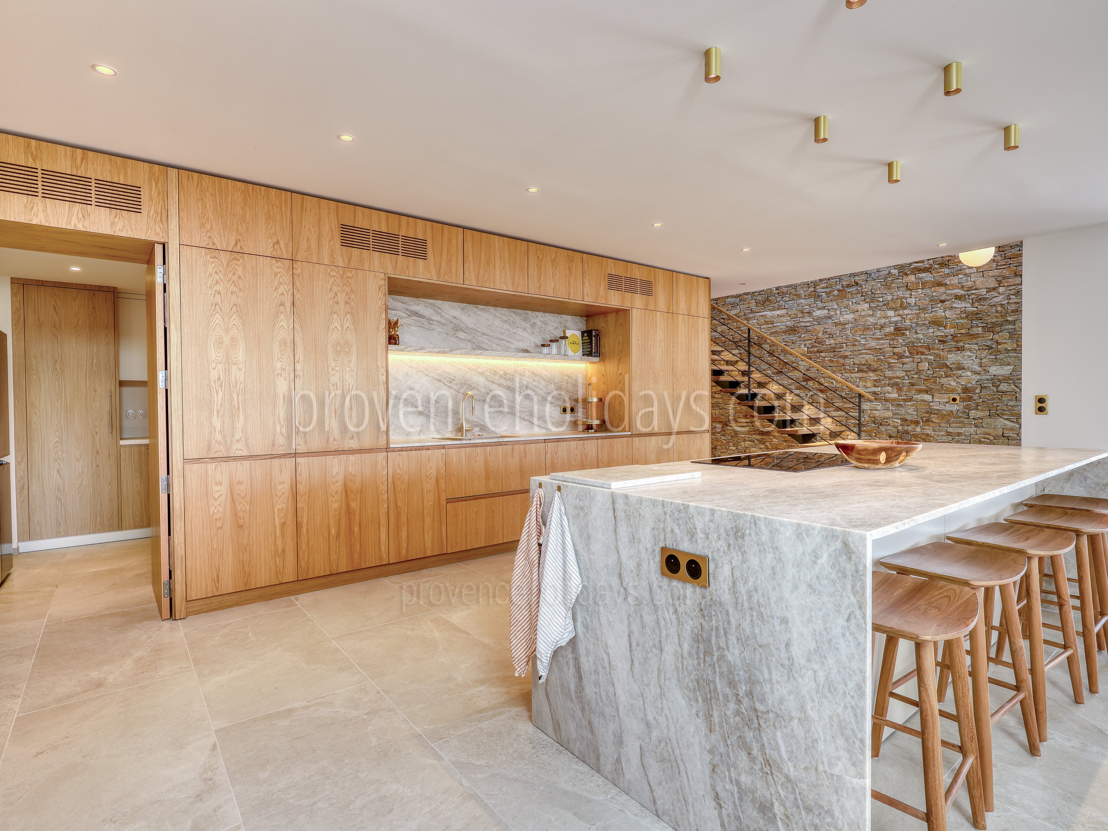 15 - Domaine de la Baie: Villa: Interior