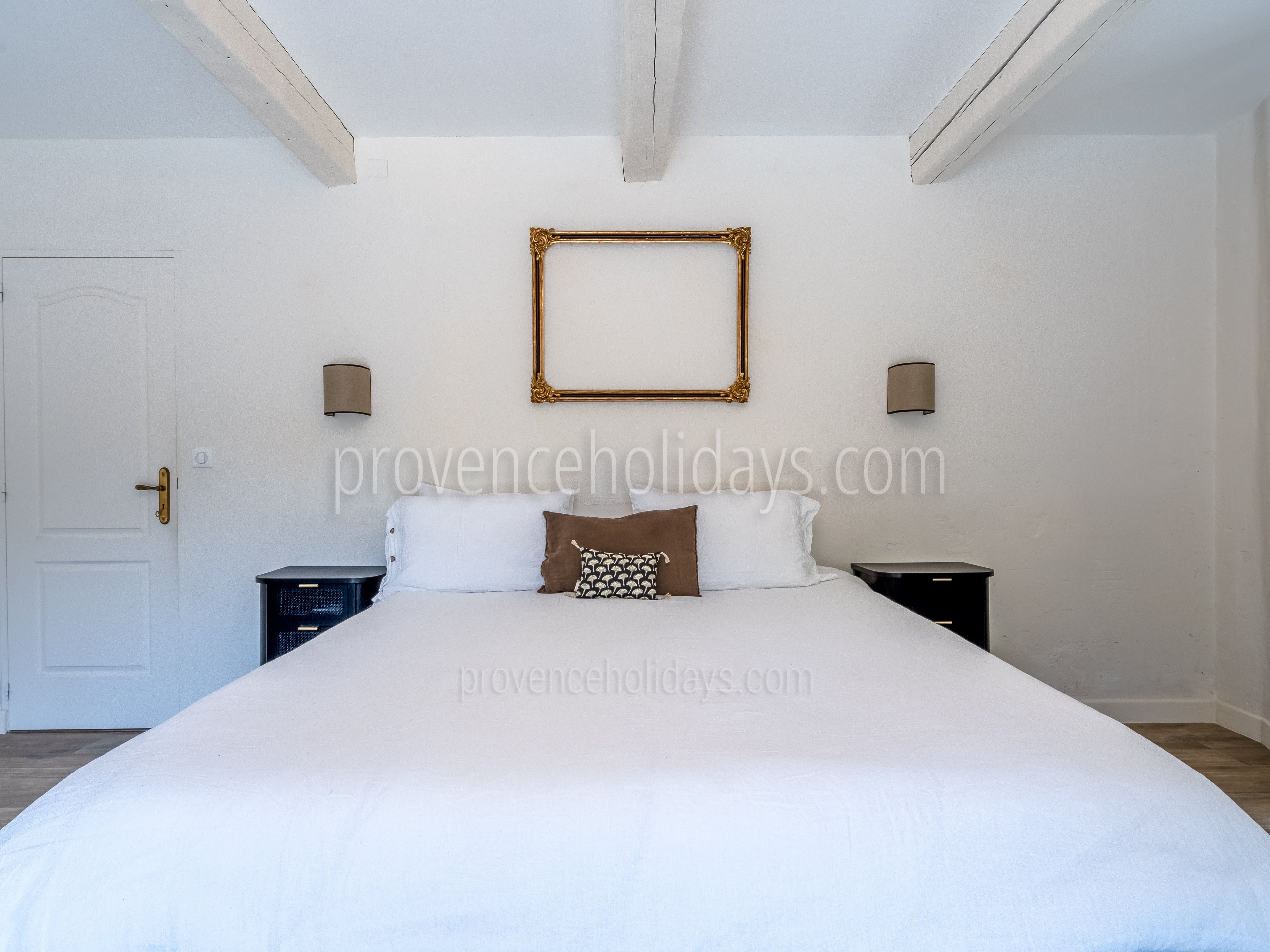 8 - Le Mas des Figues: Villa: Bedroom