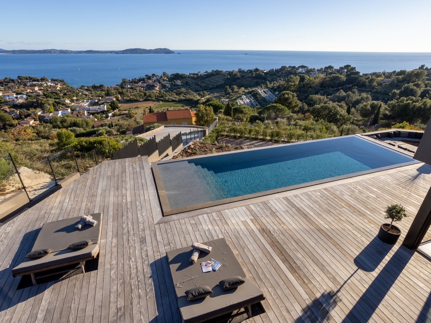 29 - Villa Bleue: Villa: Pool