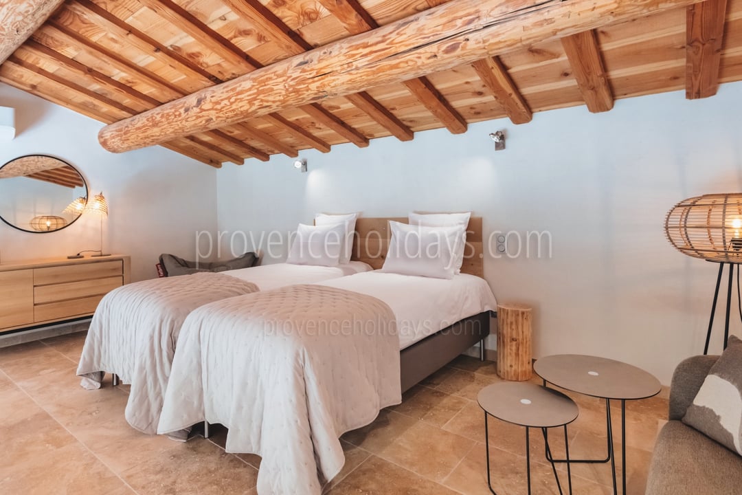 48 - Mas de Pierre: Villa: Bedroom