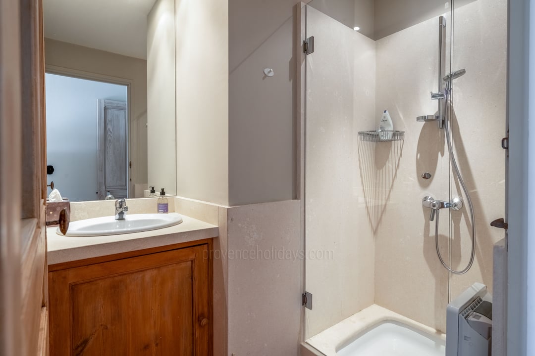20 - Mas de Charline: Villa: Bathroom