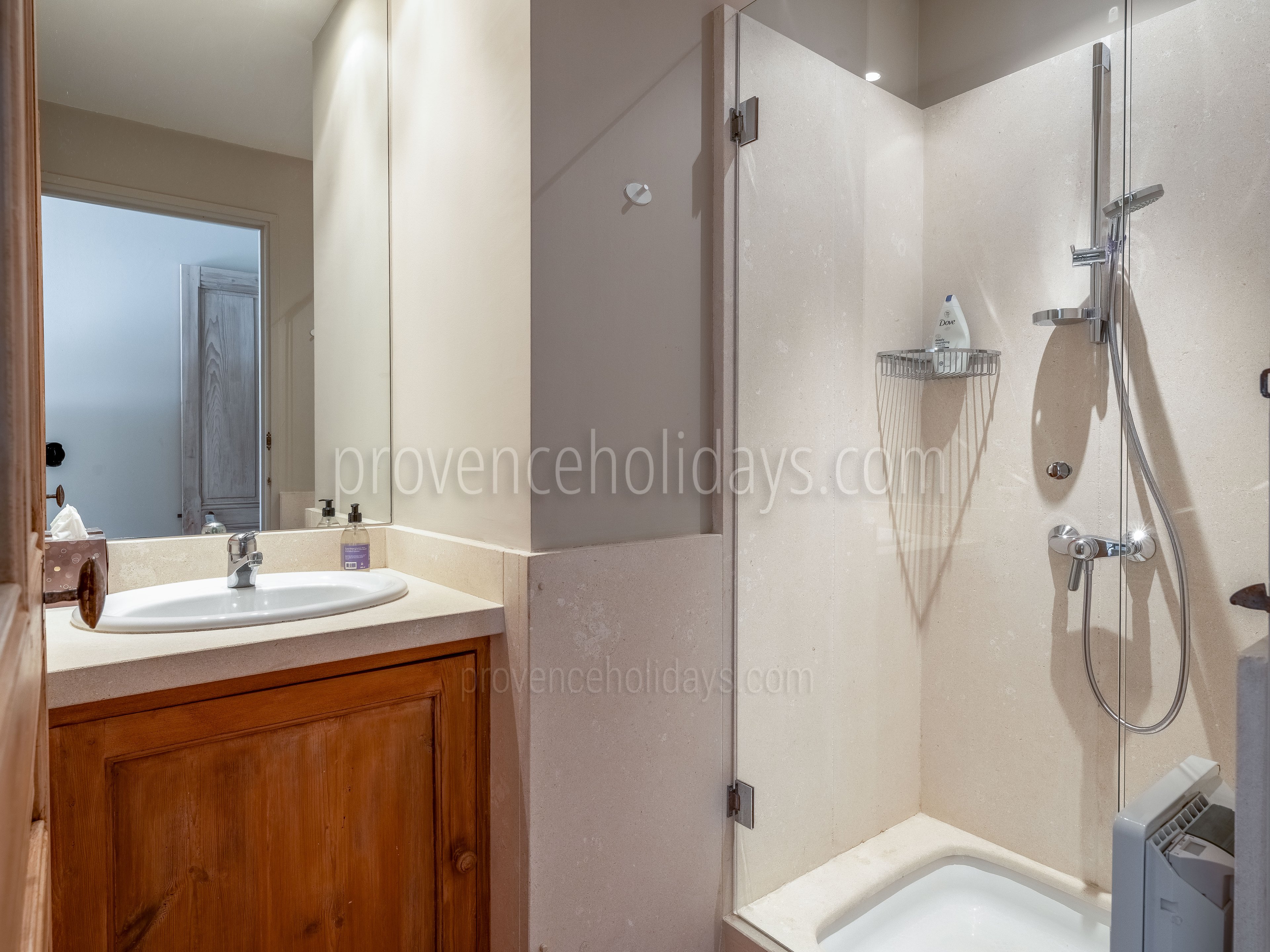 56 - Mas de Charline: Villa: Bathroom