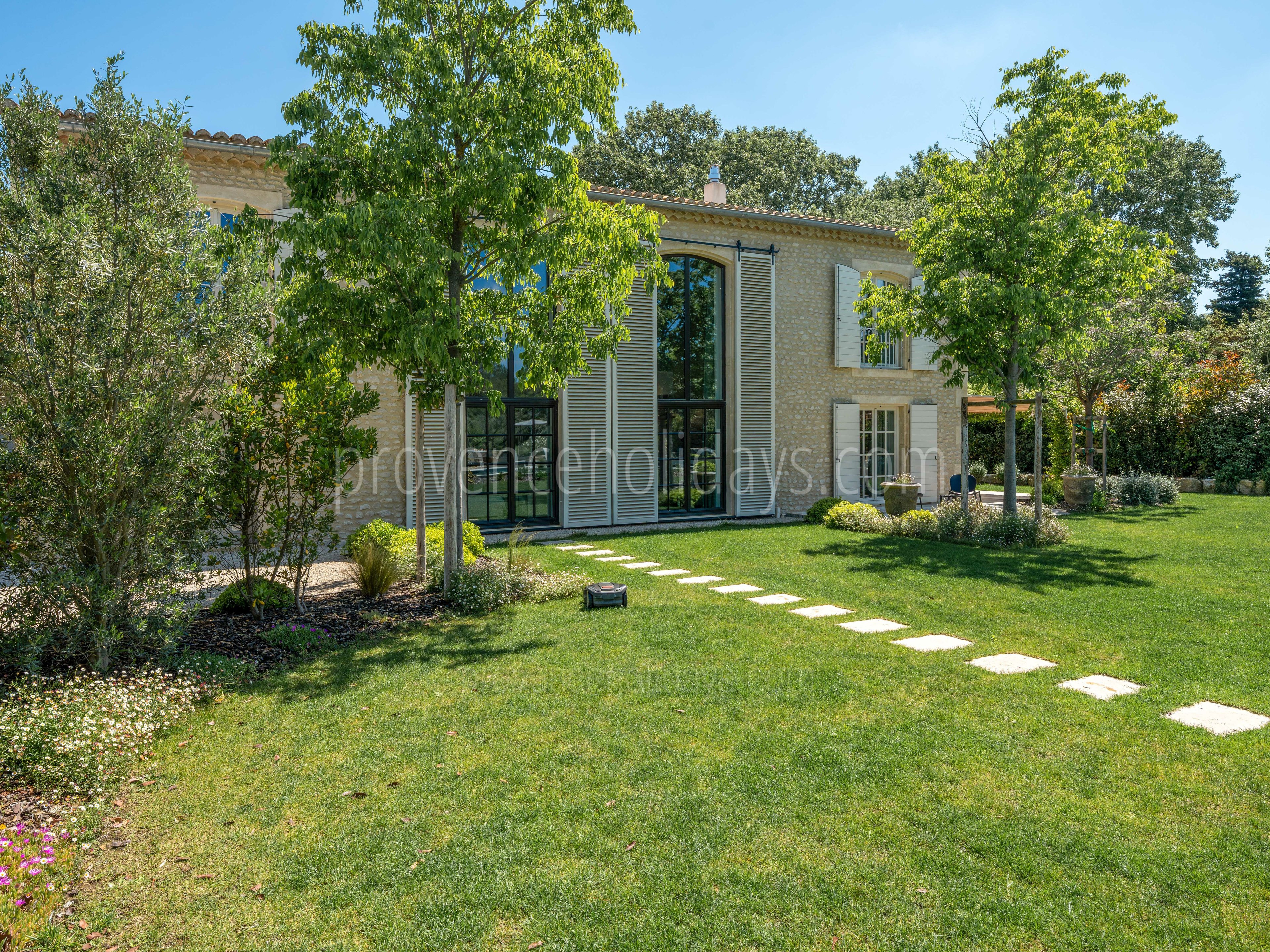 27 - Mas Élégance: Villa: Exterior