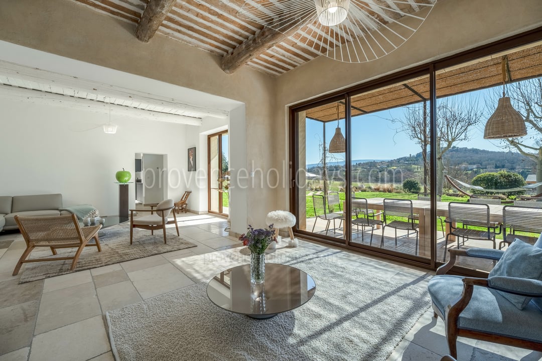 19 - Les Vignes du Luberon: Villa: Interior