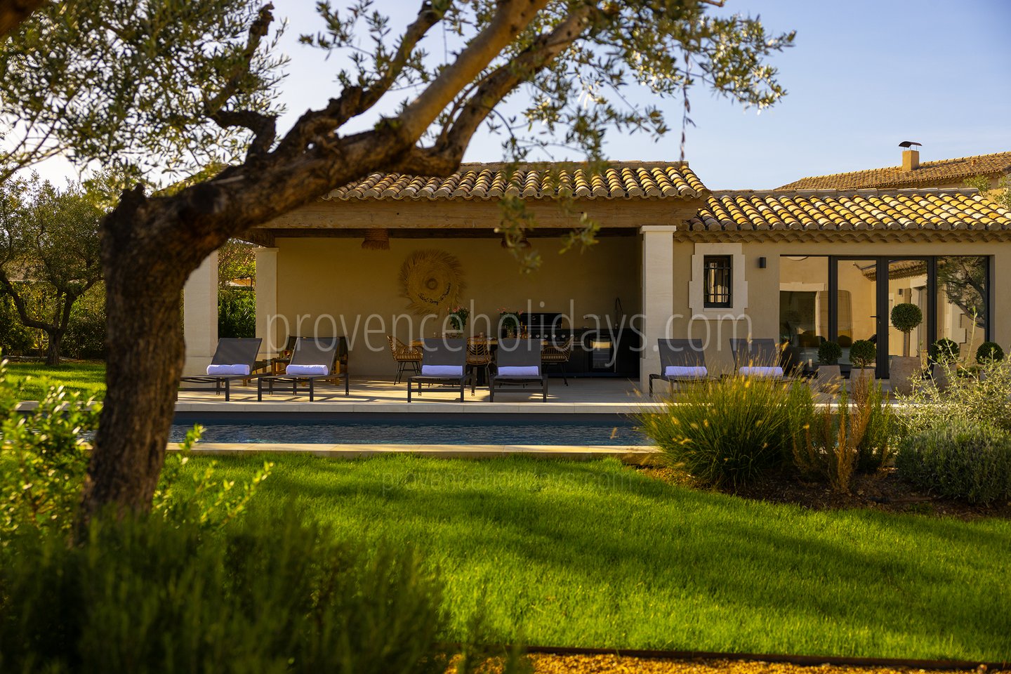 20 - Mas Leonie: Villa: Pool