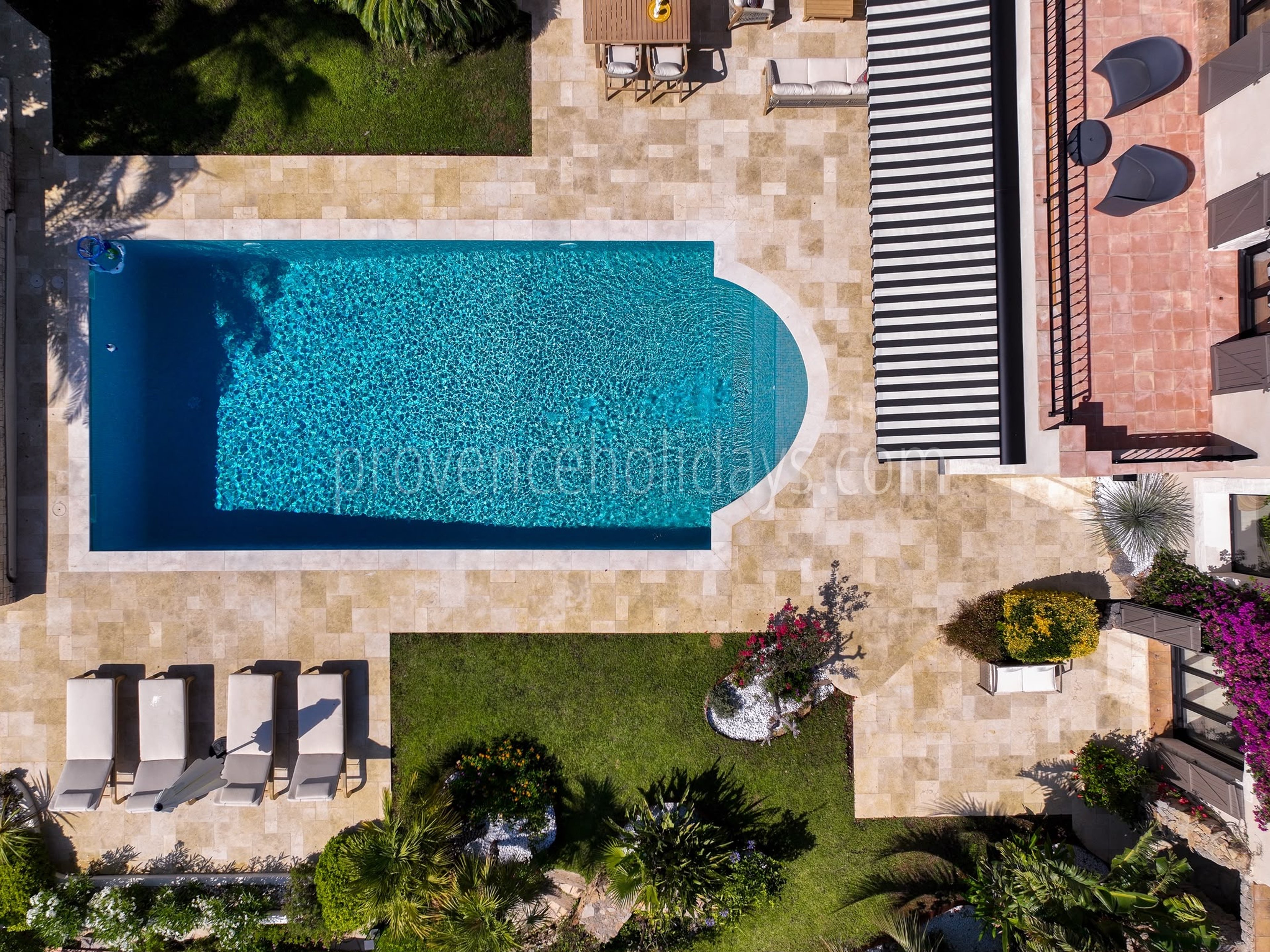 27 - Villa Atome: Villa: Pool