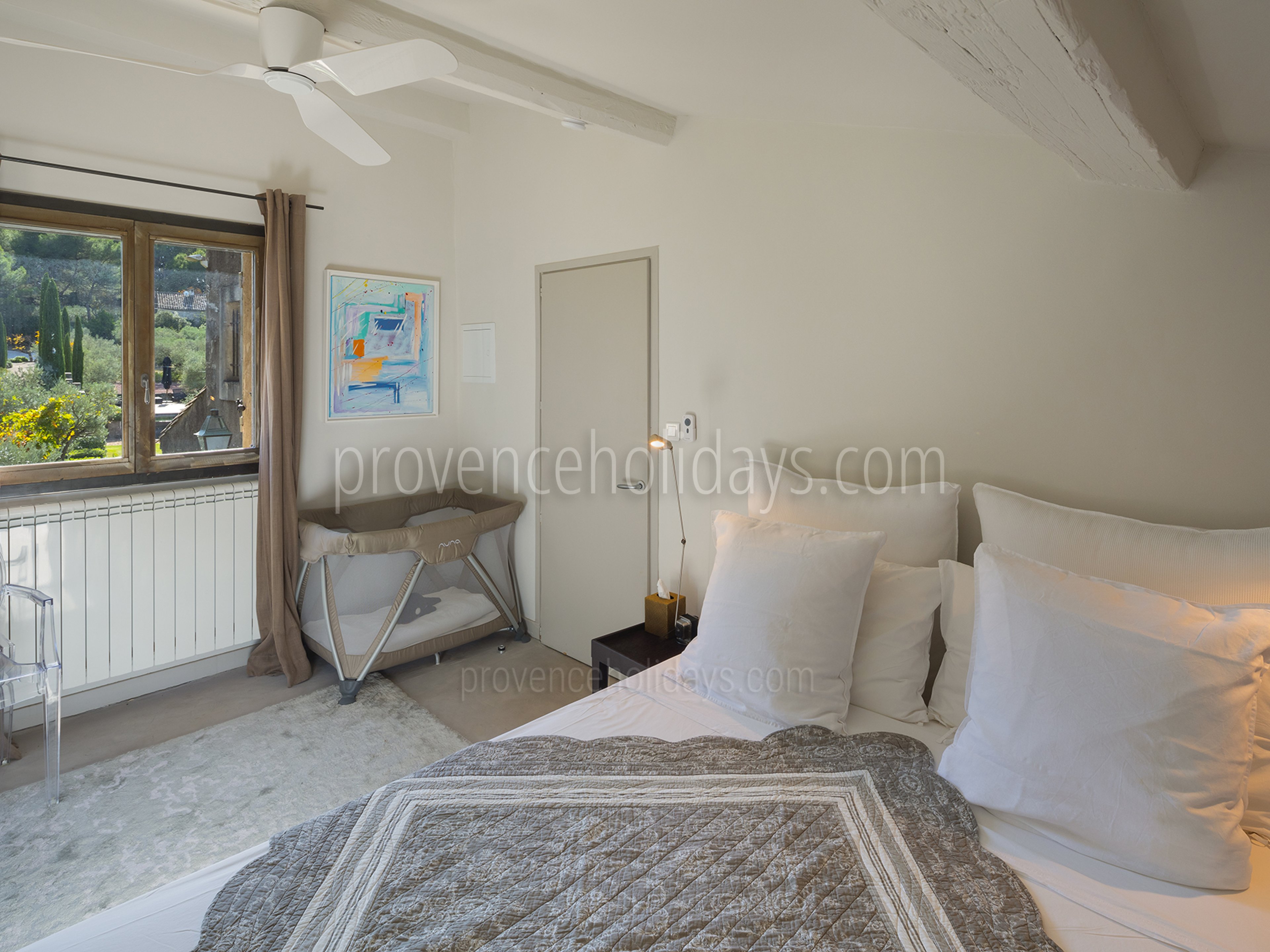 53 - Mas des Alpilles: Villa: Bedroom