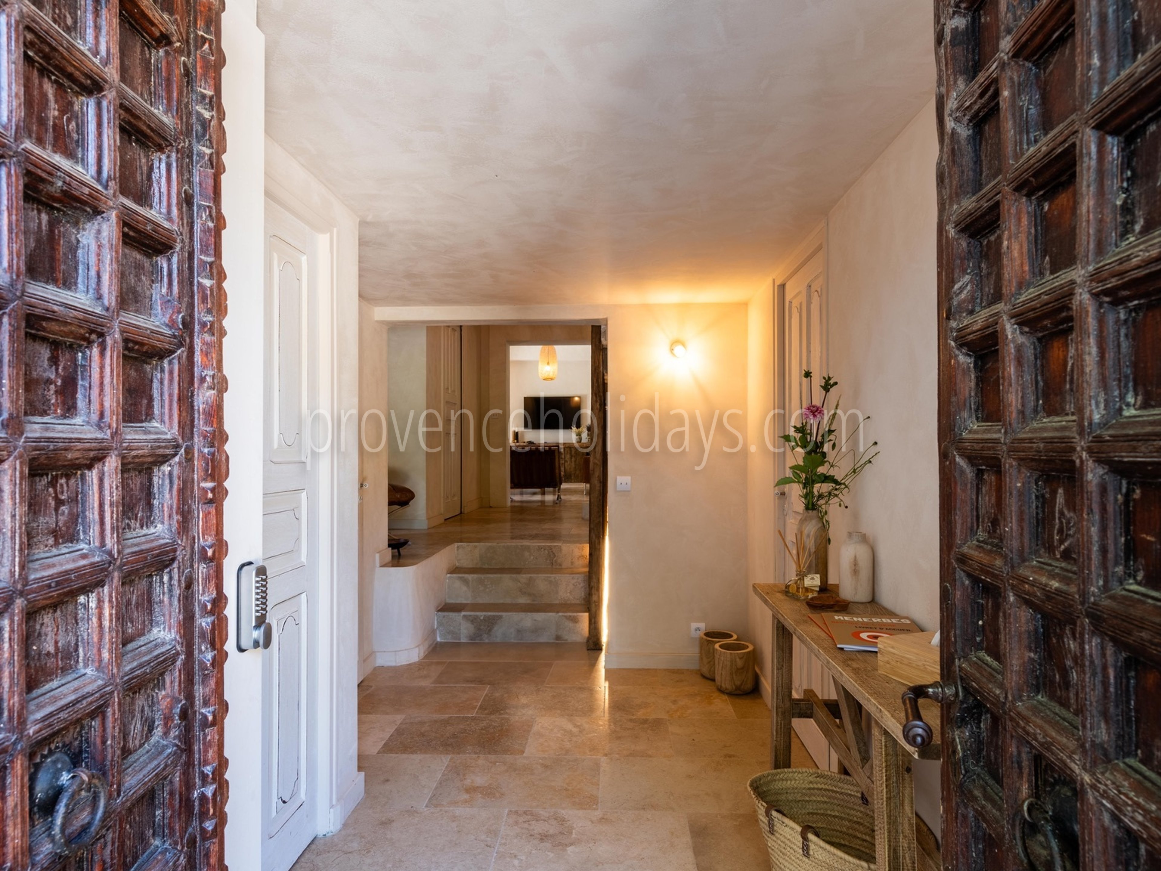 39 - Bastide Gergouven: Villa: Interior
