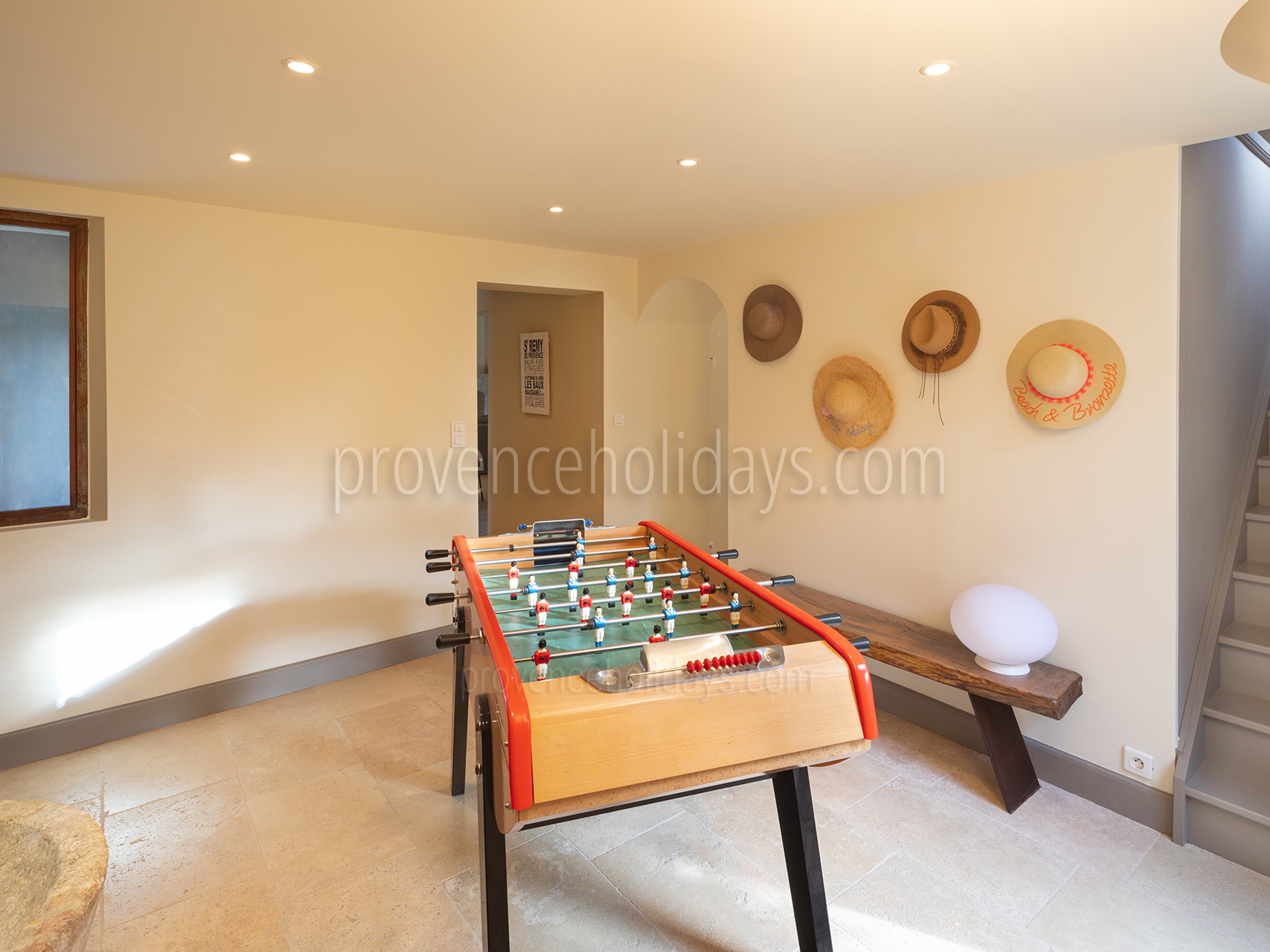 38 - Mas des Aupiho: Villa: Interior