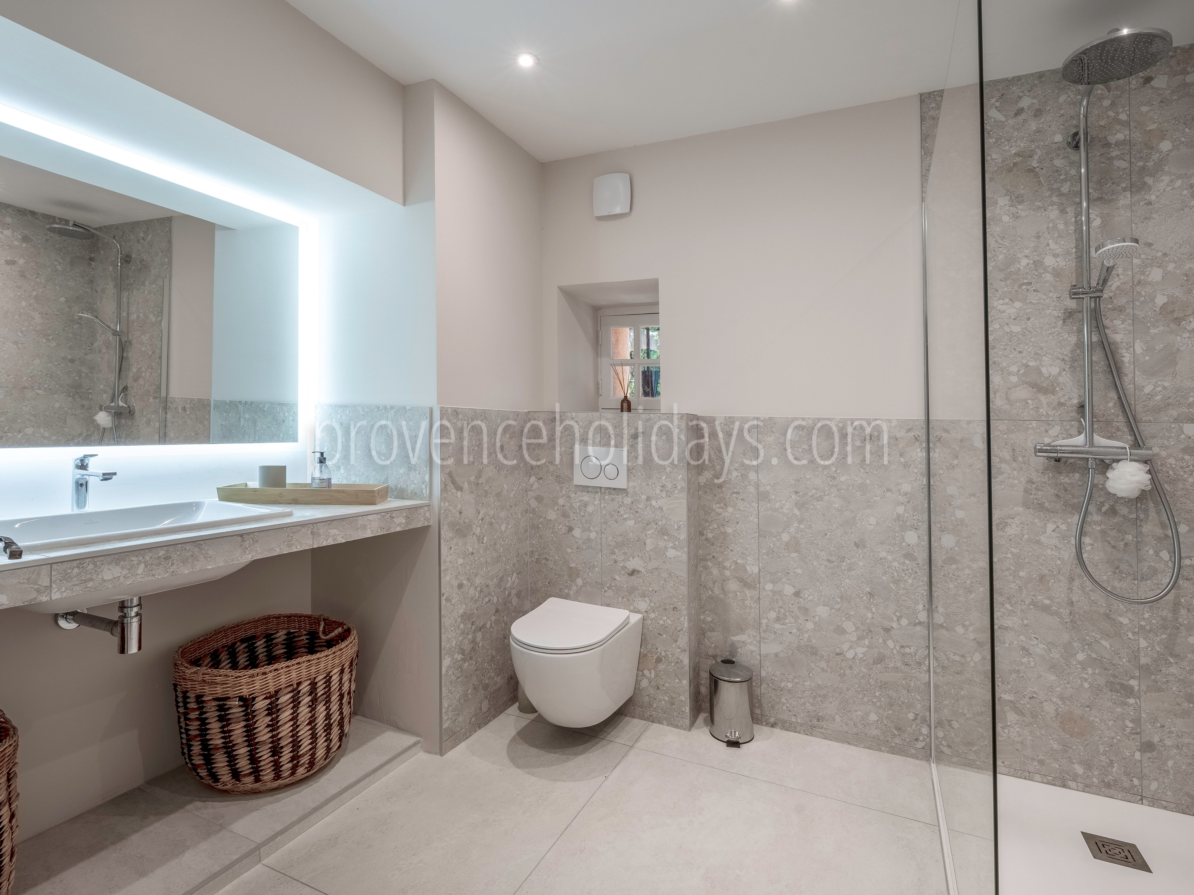 28 - L\' Atelier du Sud: Villa: Bathroom