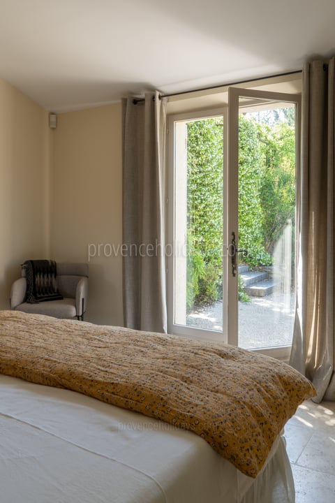 25 - Mas des Aupiho: Villa: Bedroom