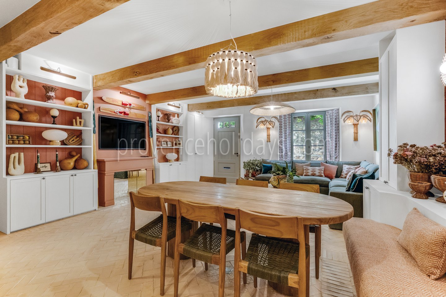 12 - La Tropézienne: Villa: Interior