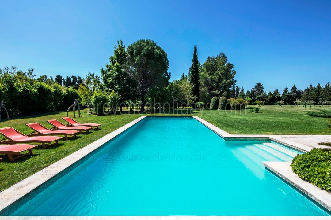 11 - Mas Luna: Villa: Pool
