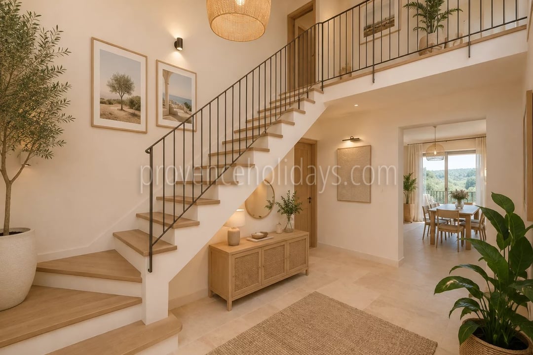 10 - Character house in Cavalaire-sur-Mer: Villa: Interior