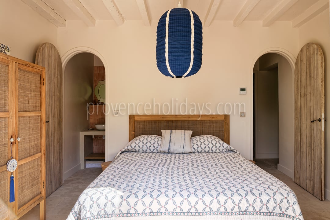 24 - Maison Léo: Villa: Bedroom