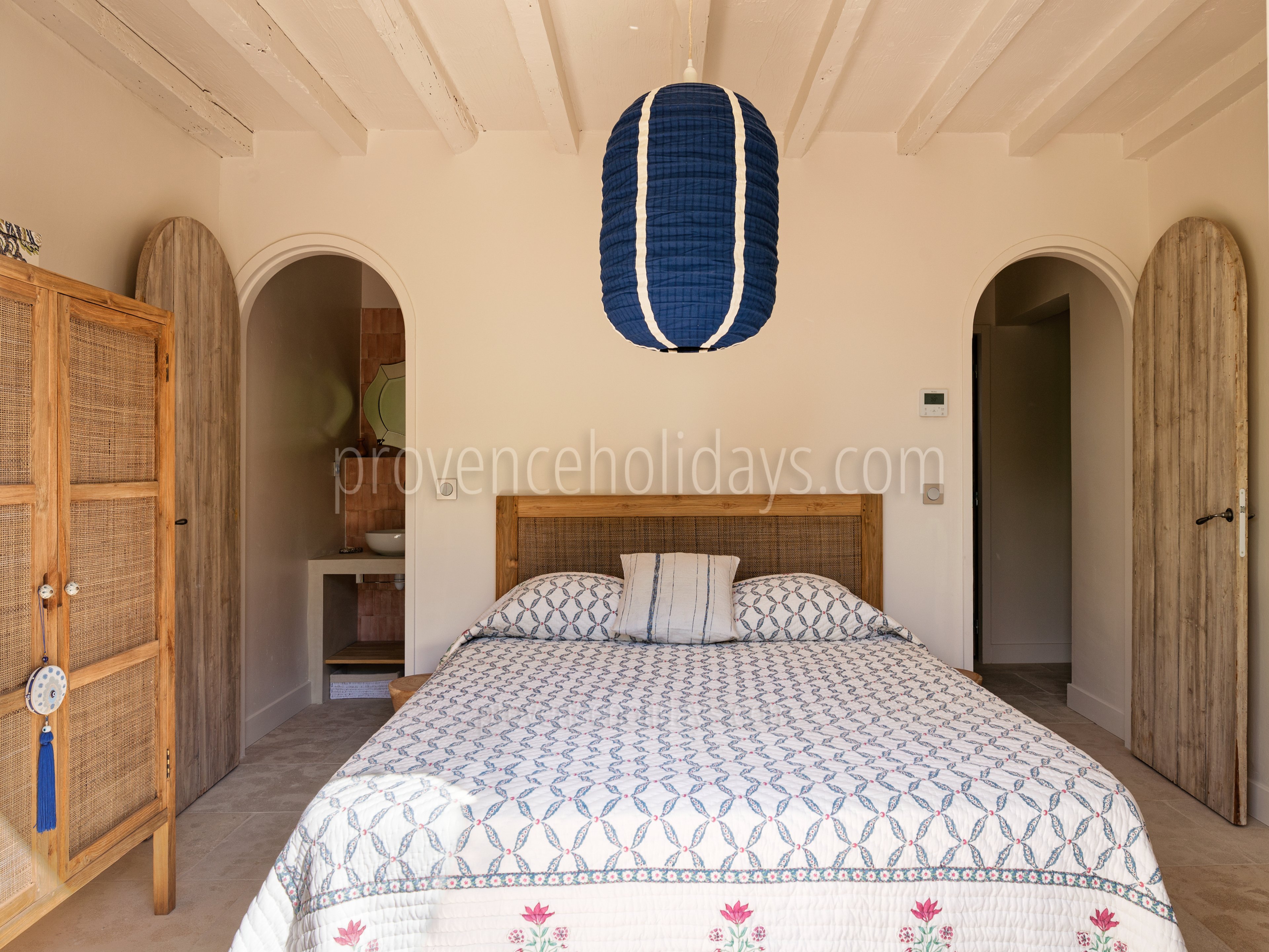 24 - Maison Léo: Villa: Bedroom