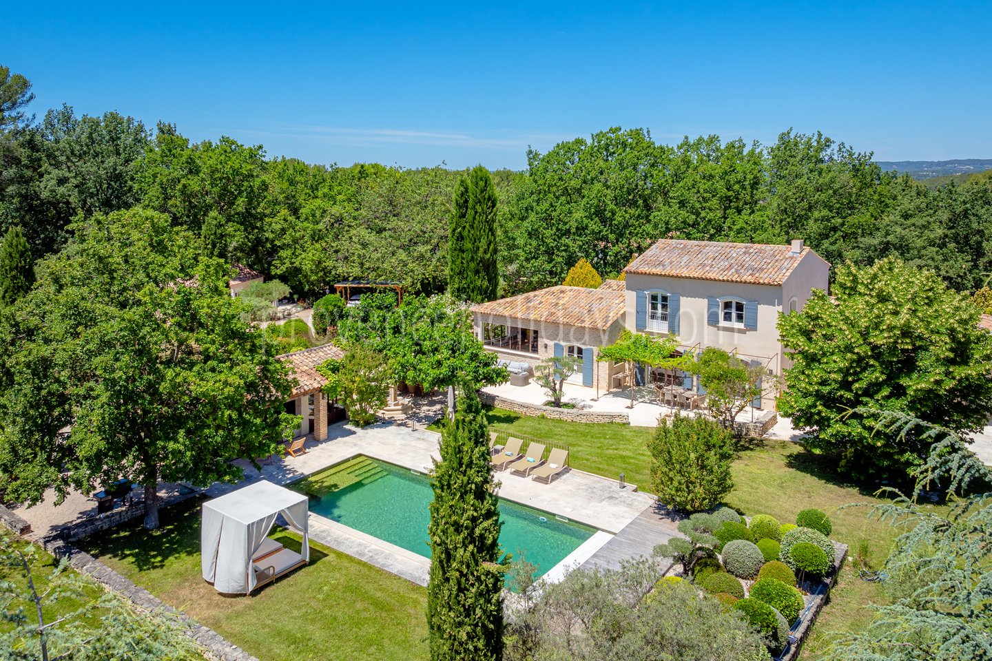97 - Horizon Sainte-Victoire: Villa: Exterior