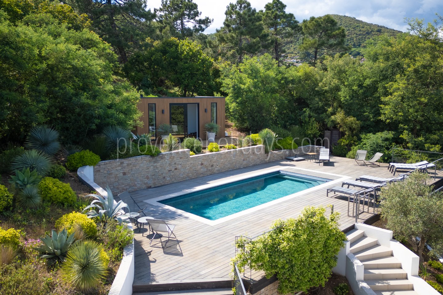 16 - Villa Maria: Villa: Exterior