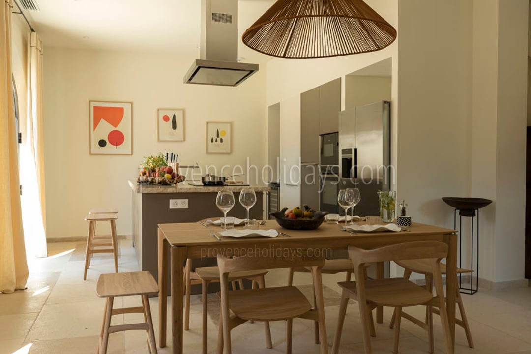 11 - Chez Sako: Villa: Interior
