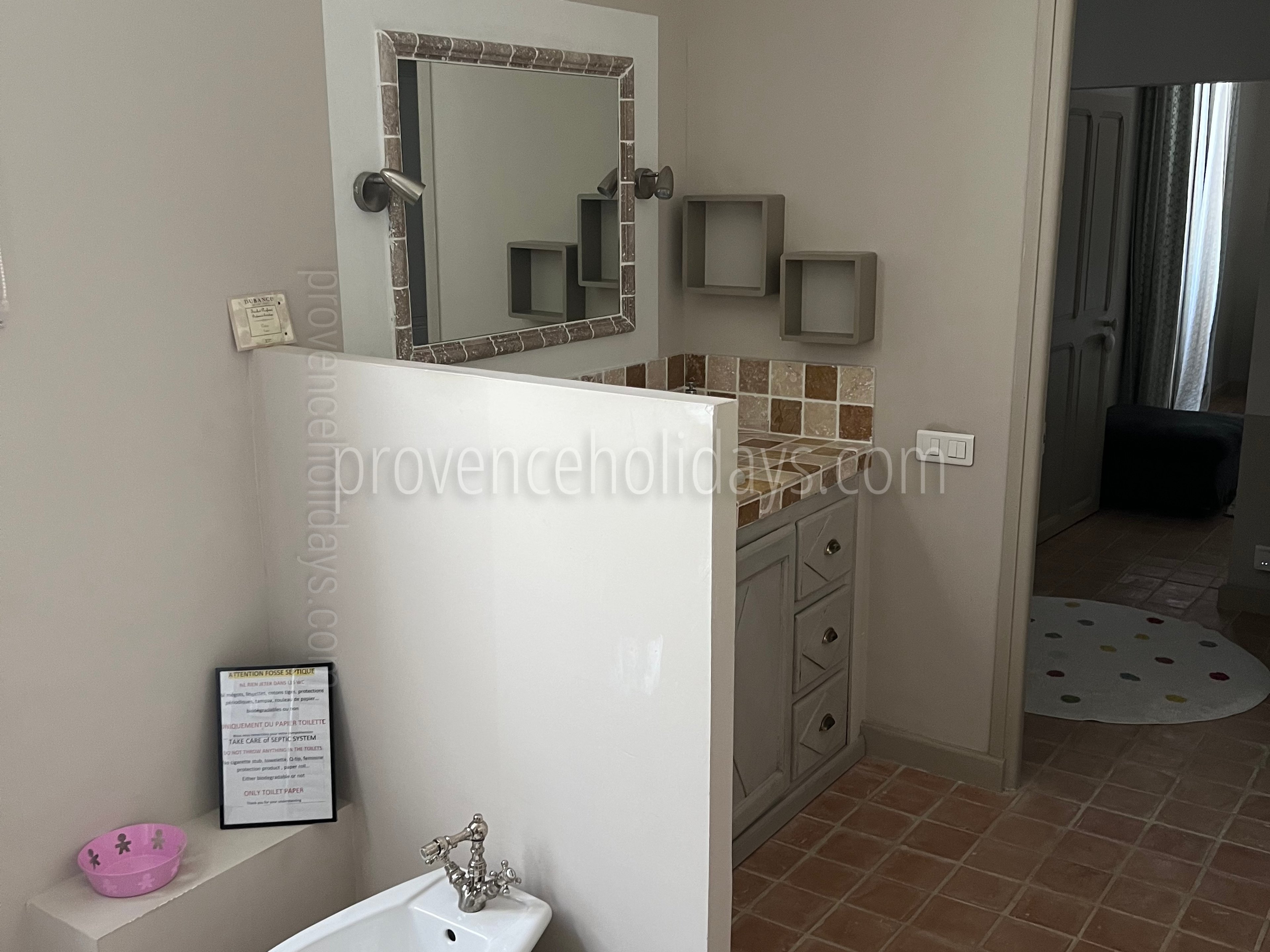 25 - Villa Ella: Villa: Bathroom