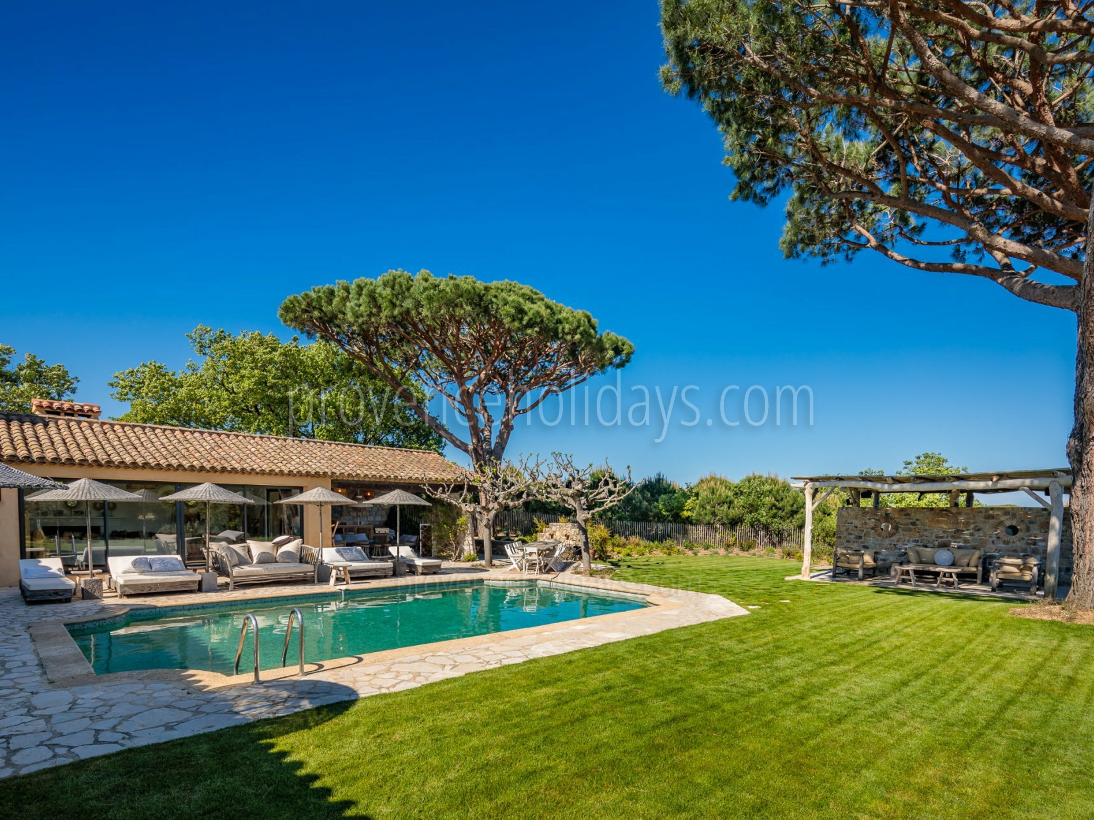 6 - Mas Spinelle: Villa: Exterior