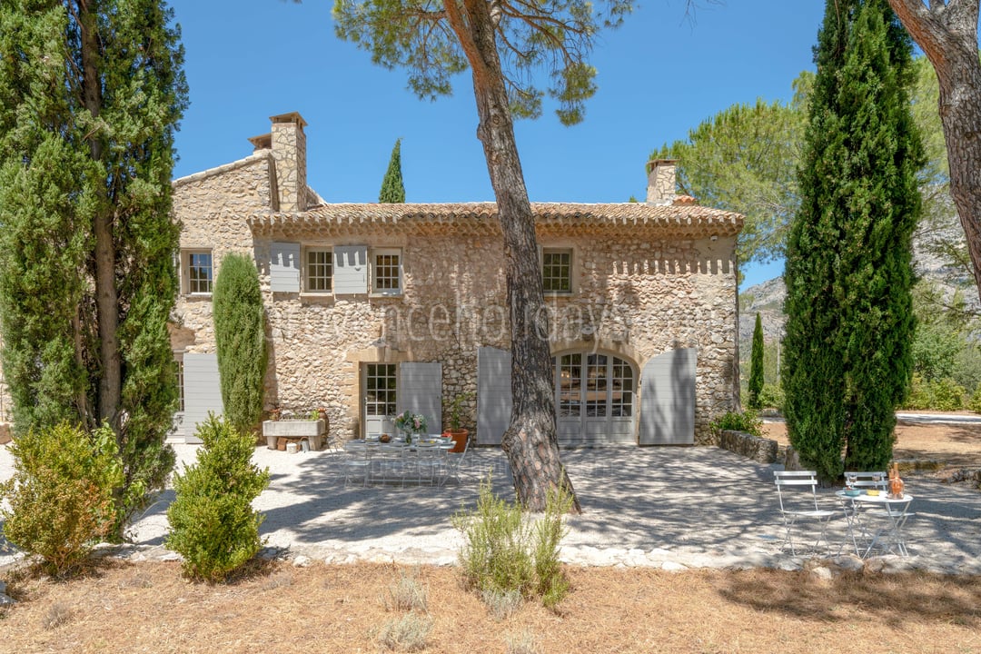 31 - Domaine de la Grande Victoire: Villa: Exterior