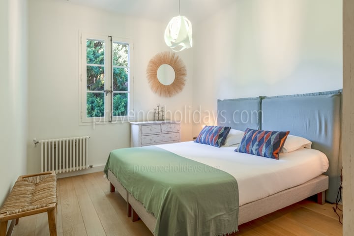 22 - Mas du Trident: Villa: Bedroom