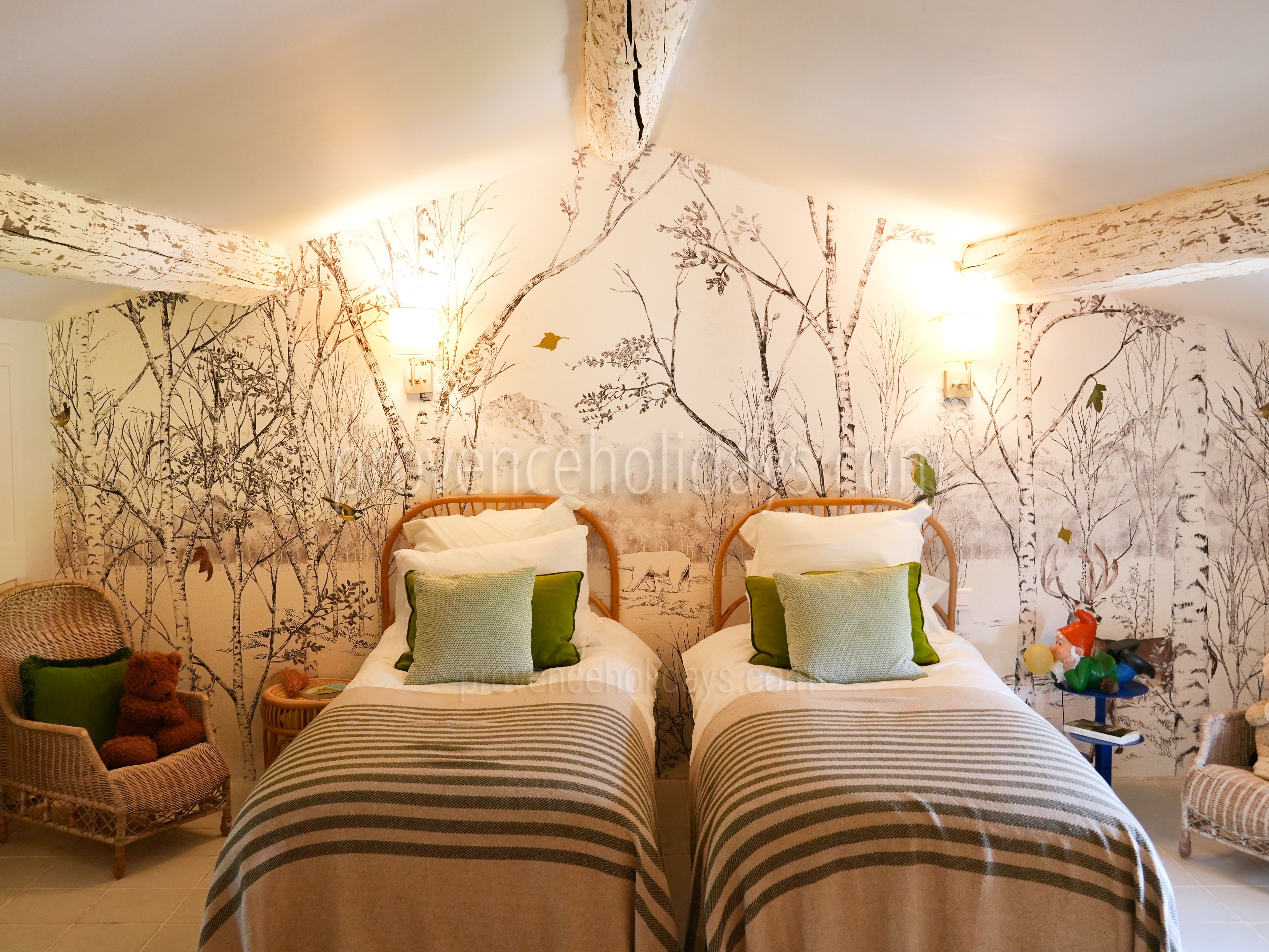 46 - Domaine du Grand Chêne: Villa: Bedroom