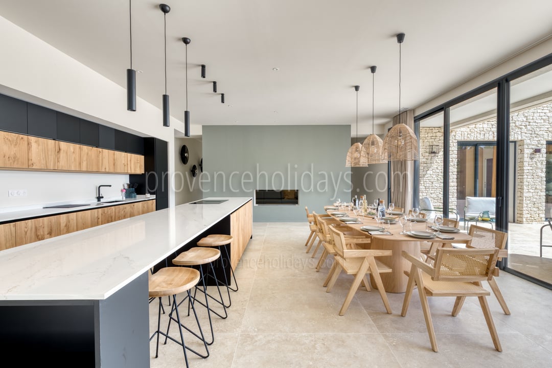 6 - Villa l\'Olivier Blanc: Villa: Interior