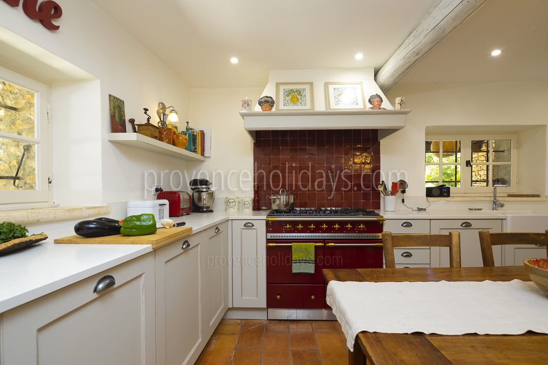 27 - Une Maison en Campagne: Villa: Interior