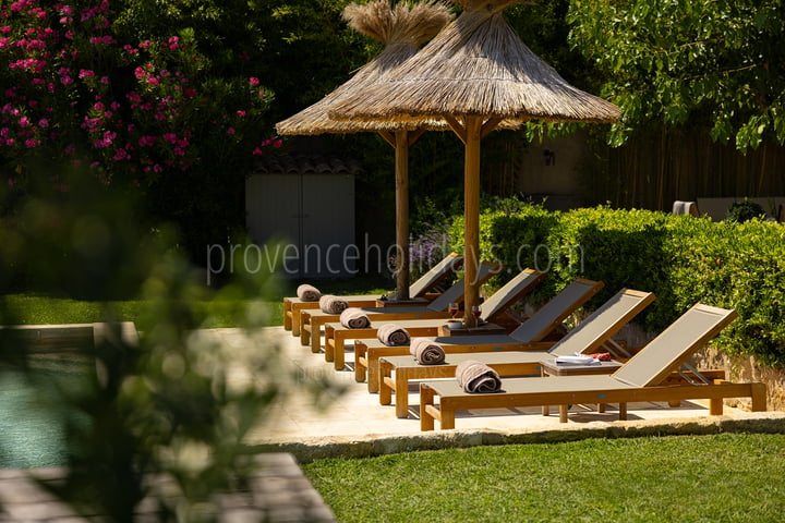 5 - Le Mas des Lauriers: Villa: Exterior