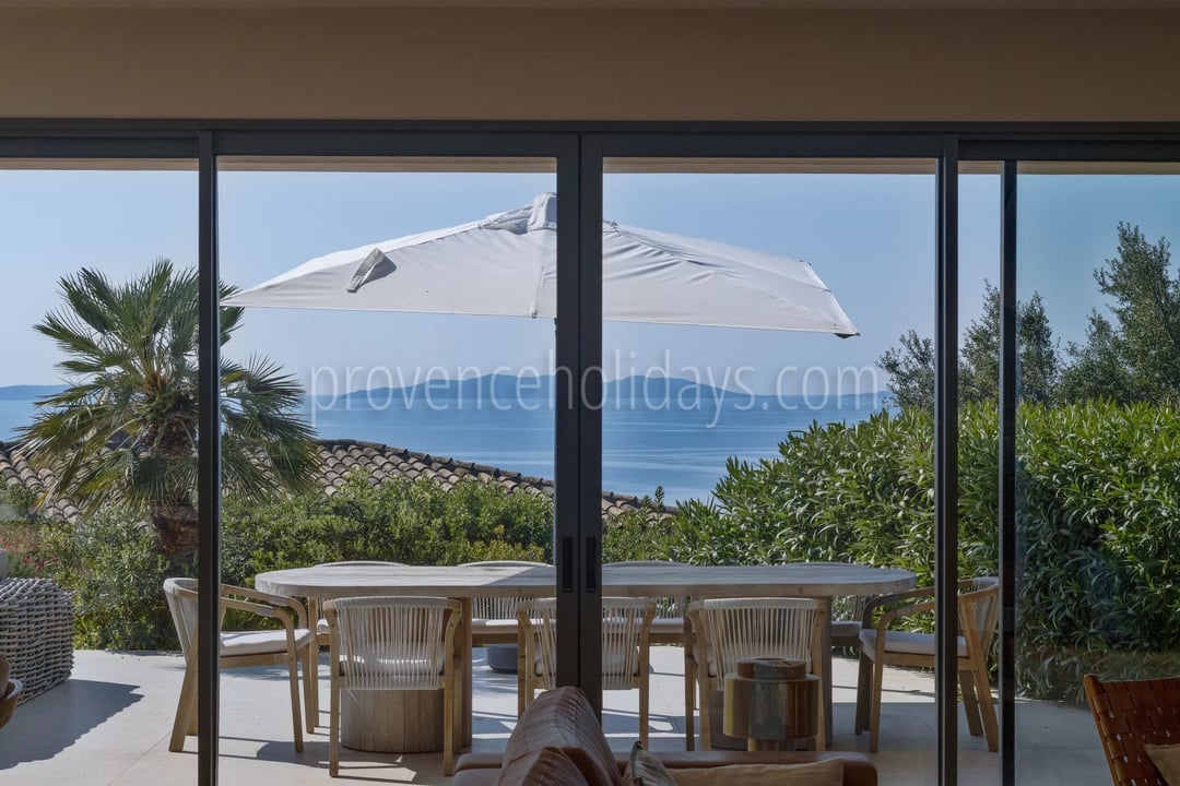 12 - Gerenoveerde villa in Rayol-Canadel-sur-Mer: Villa: Exterior